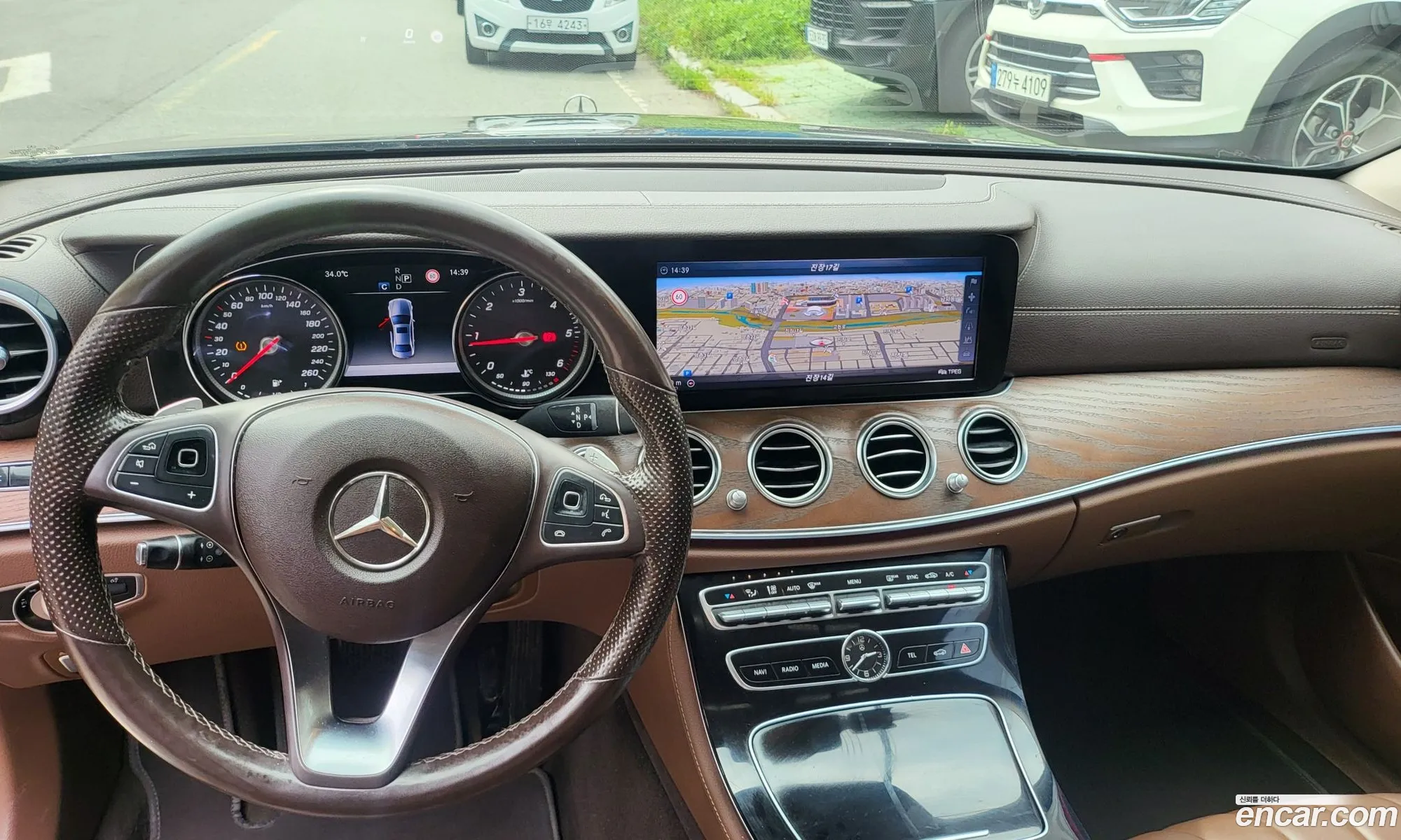 Mercedes-Benz E-Class W213 2017 — 9