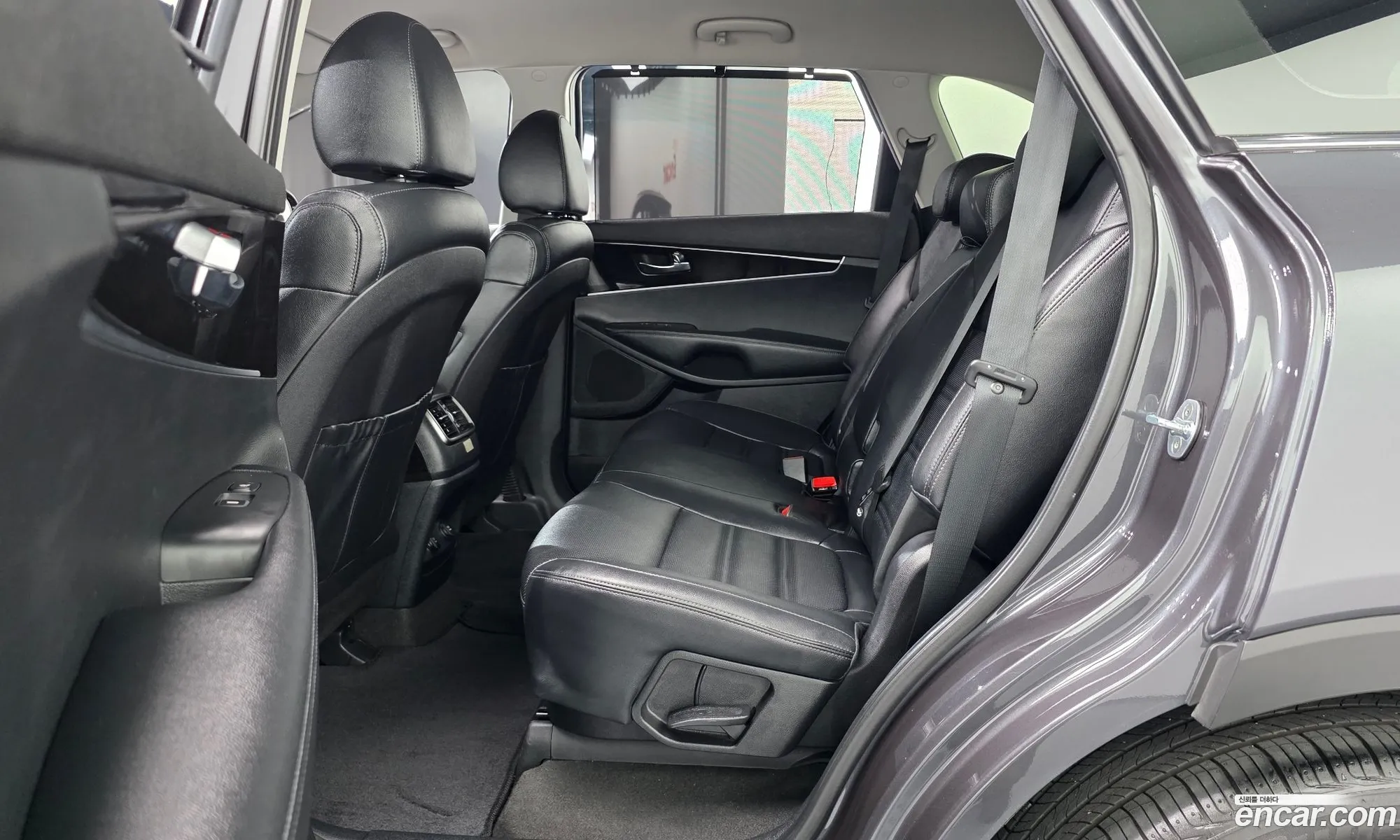 Kia Sorento 2017 — 28