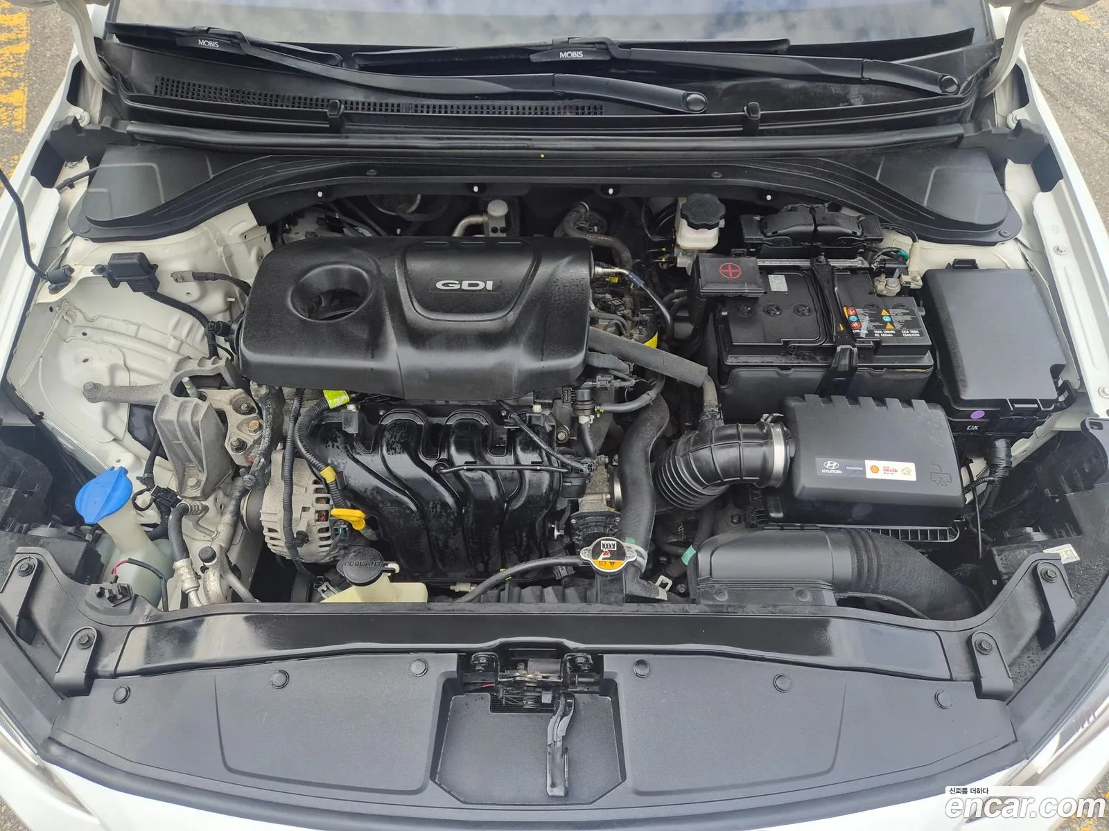 Hyundai Elantra AD 2016 — 9