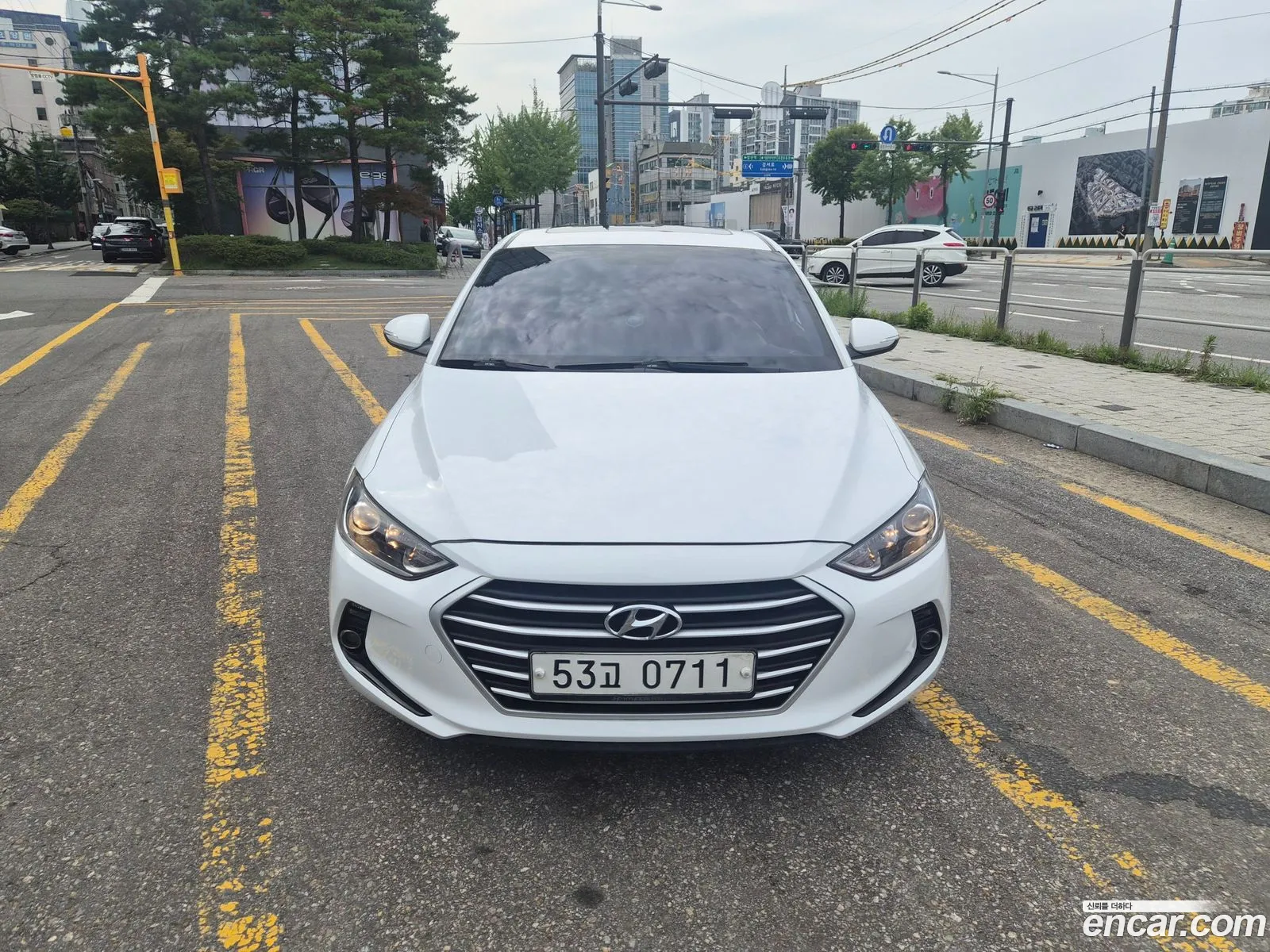 Hyundai Elantra AD 2016 — 7