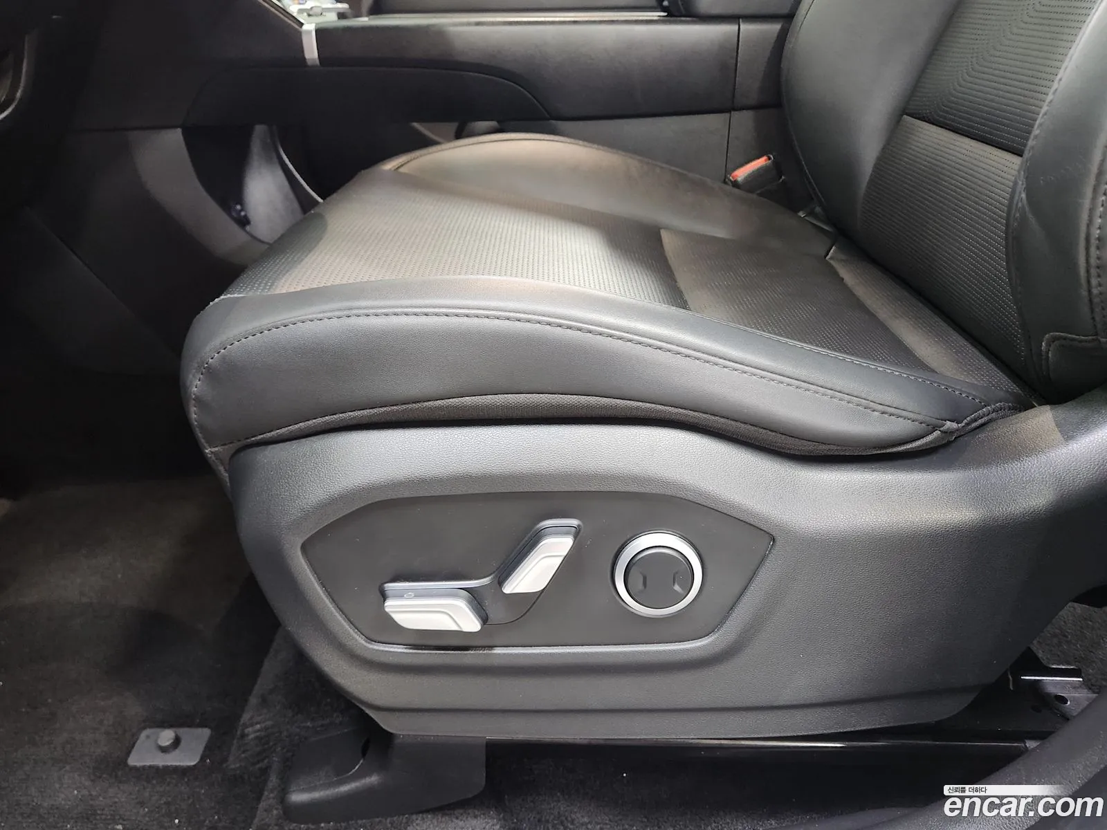 Hyundai Santa Fe 2023 — 15