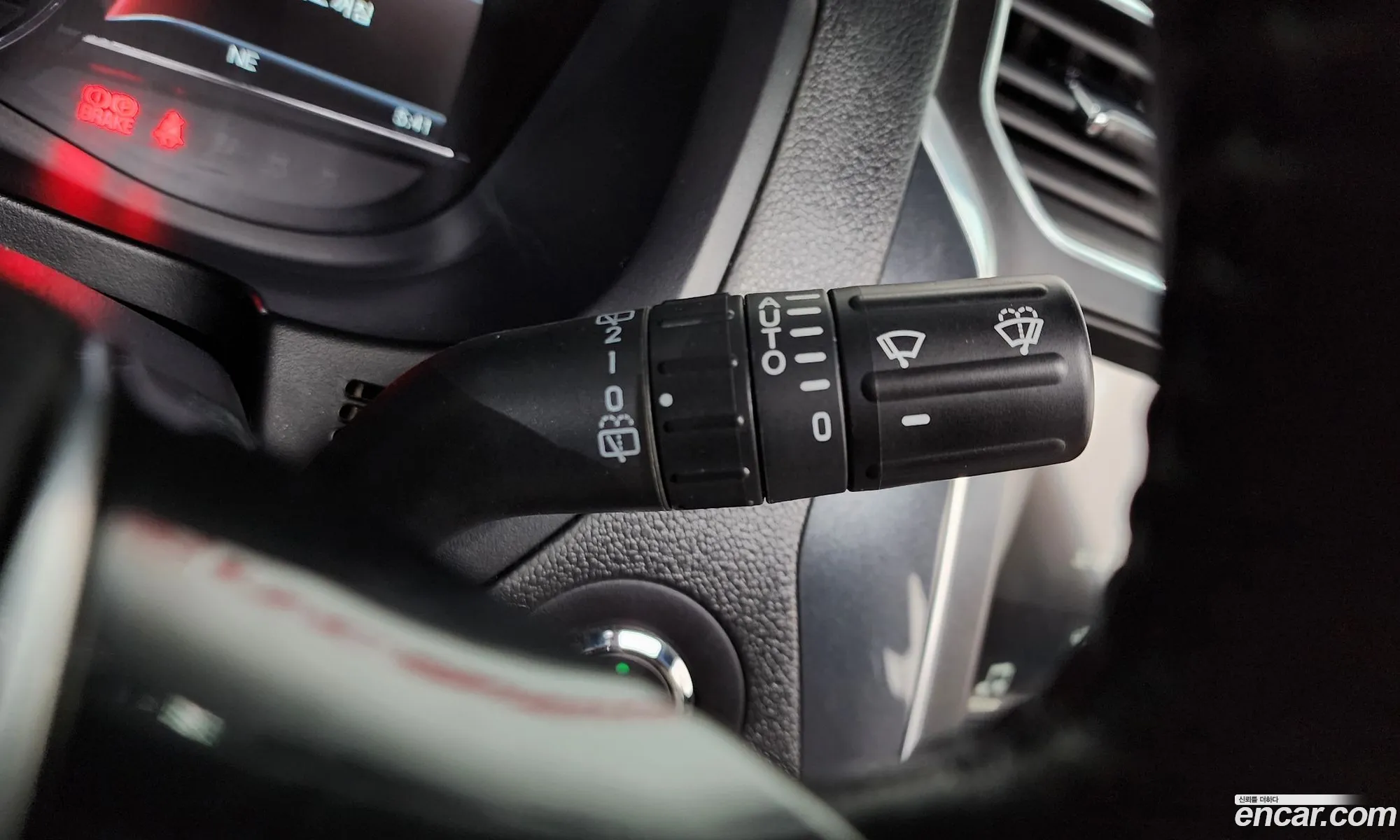 Ford Explorer 2019 1FM5K8F84KGA33391 — 27