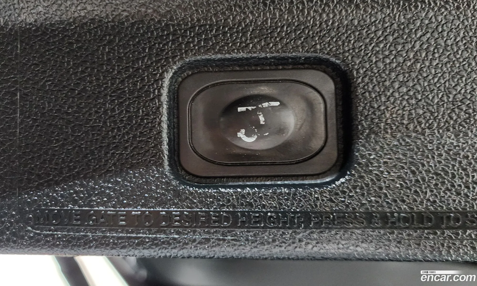 Ford Explorer 2019 1FM5K8F84KGA33391 — 22