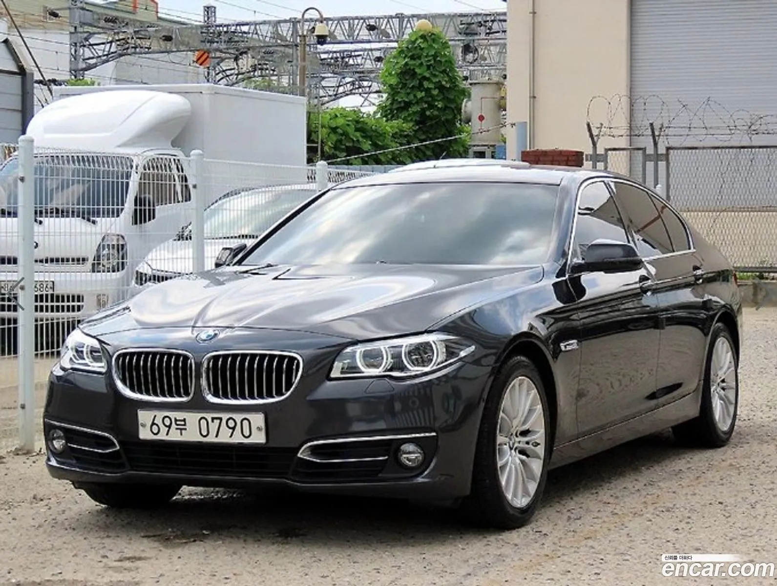 BMW 5 Series 2016 — 6
