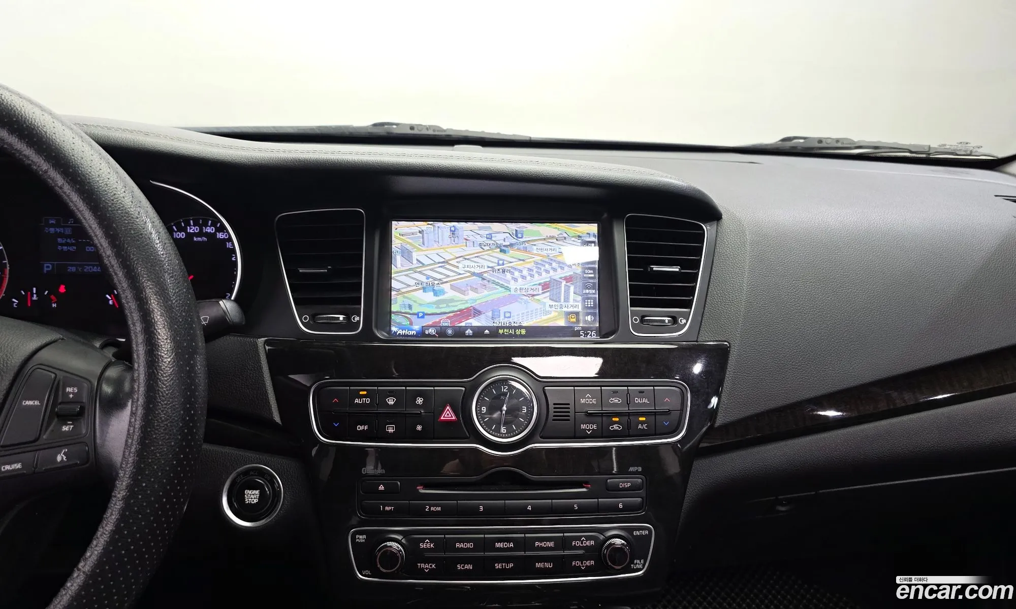 Kia K7 2014 KNALL418BEA157692 — 18