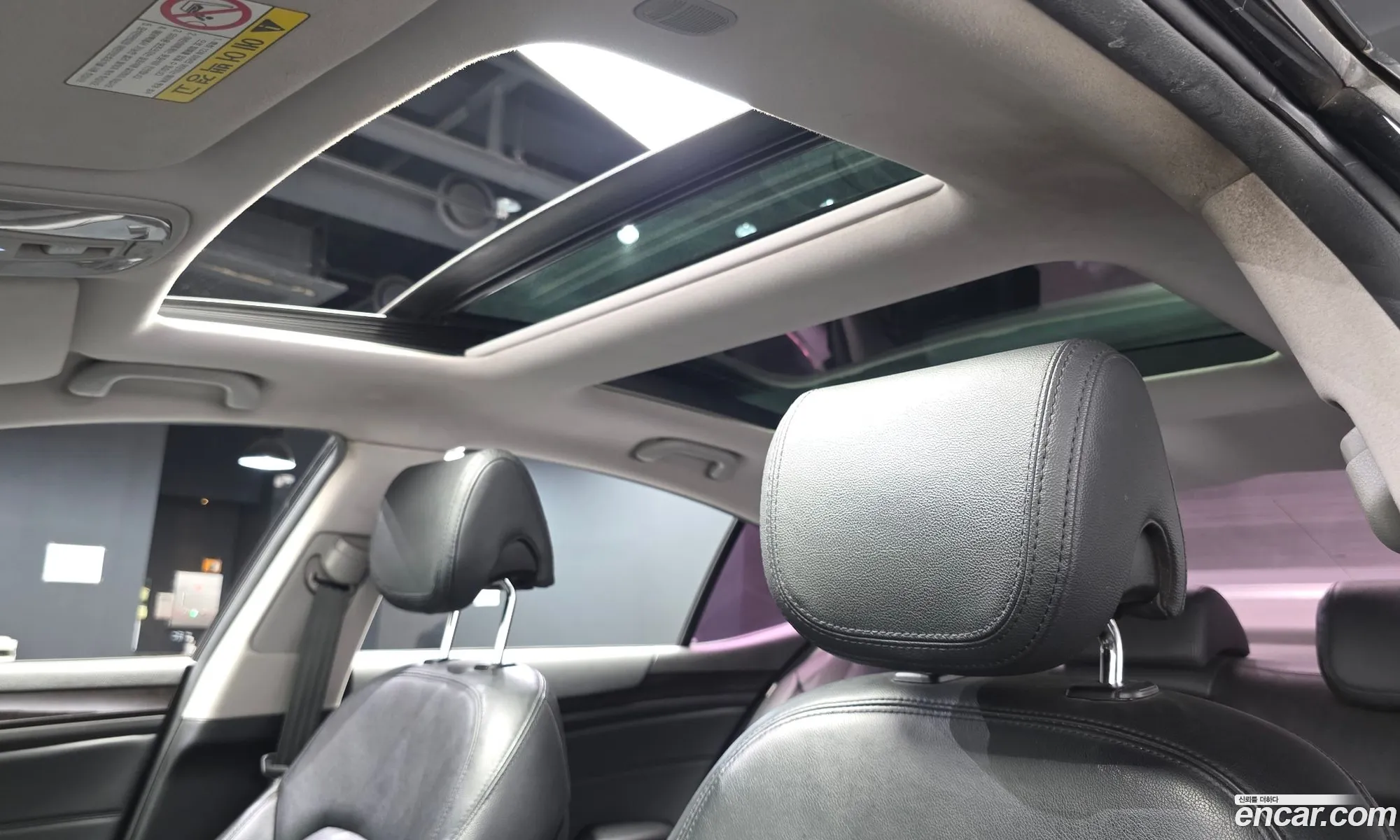 Kia K7 2014 KNALL418BEA157692 — 17