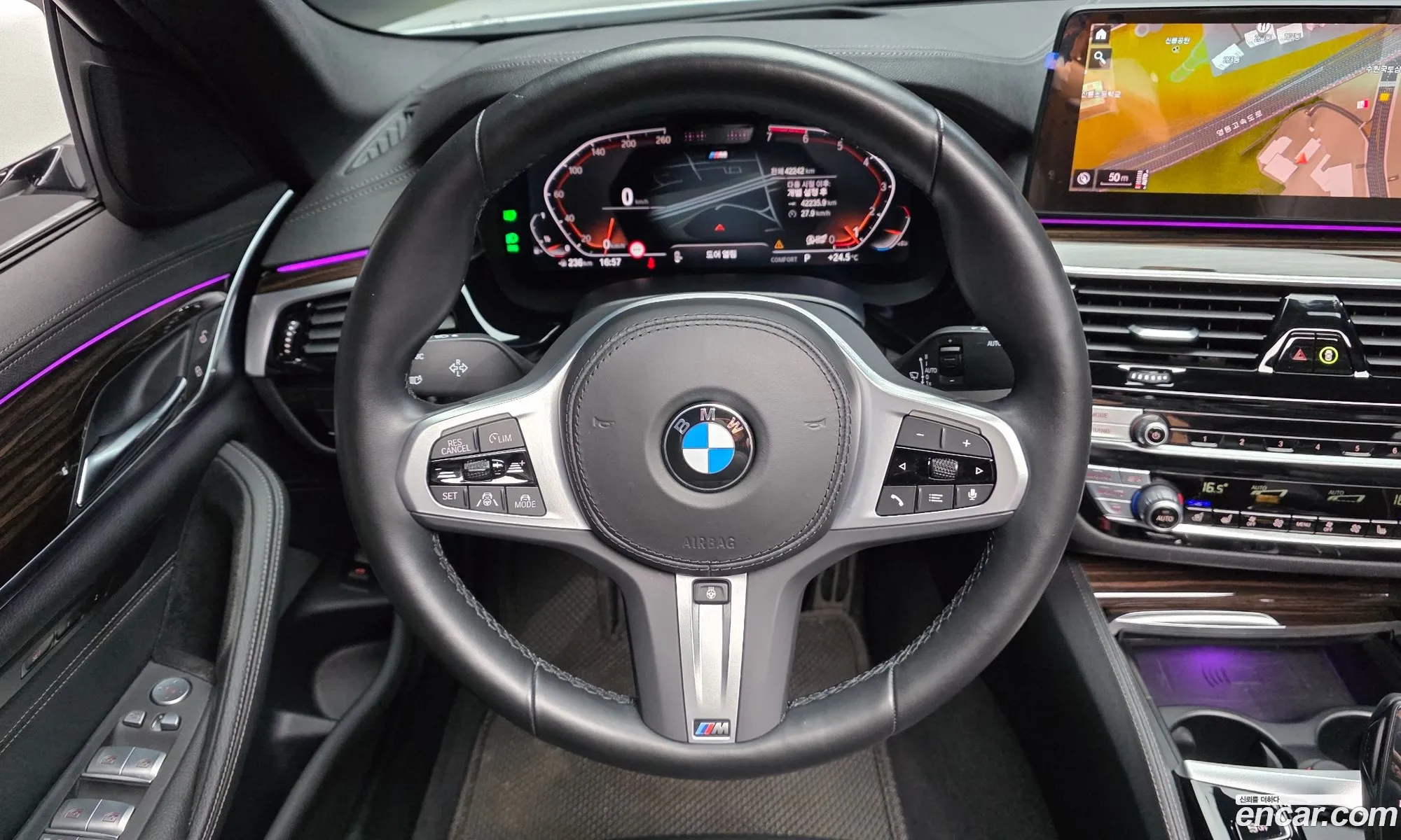 BMW 5 Series 2022 — 19