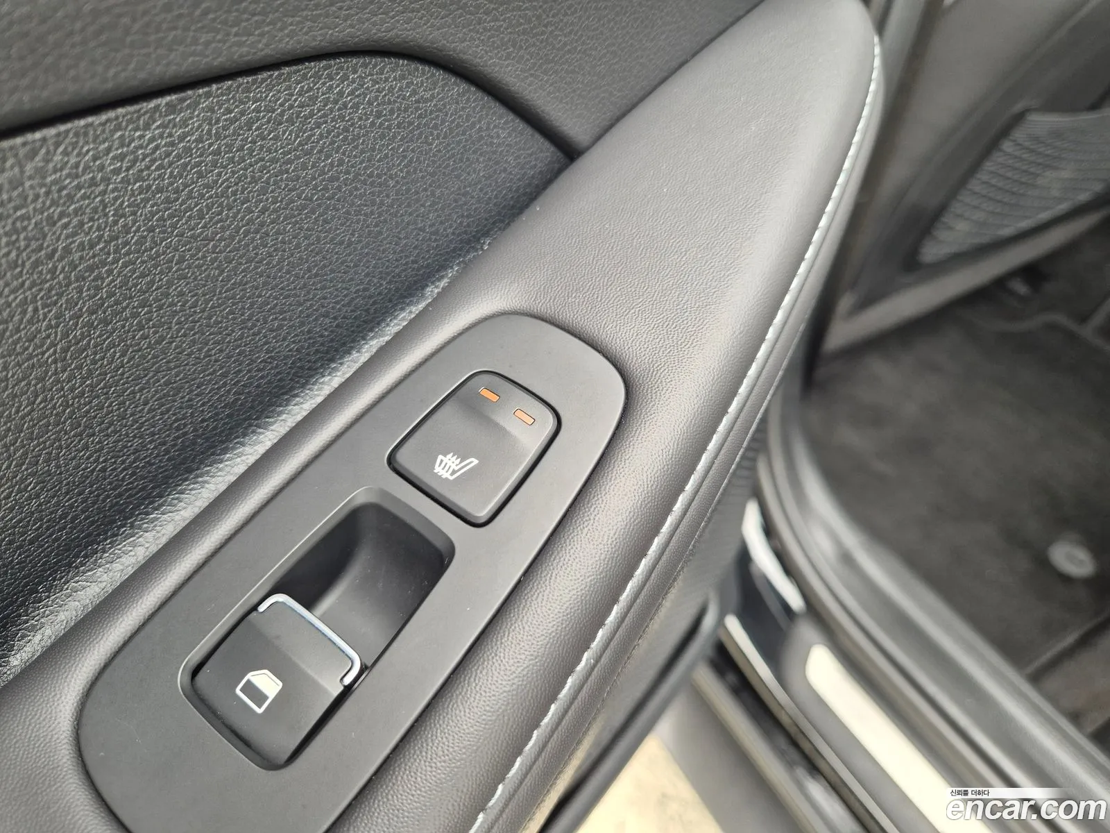 Hyundai Sonata Hybrid 2023 — 7