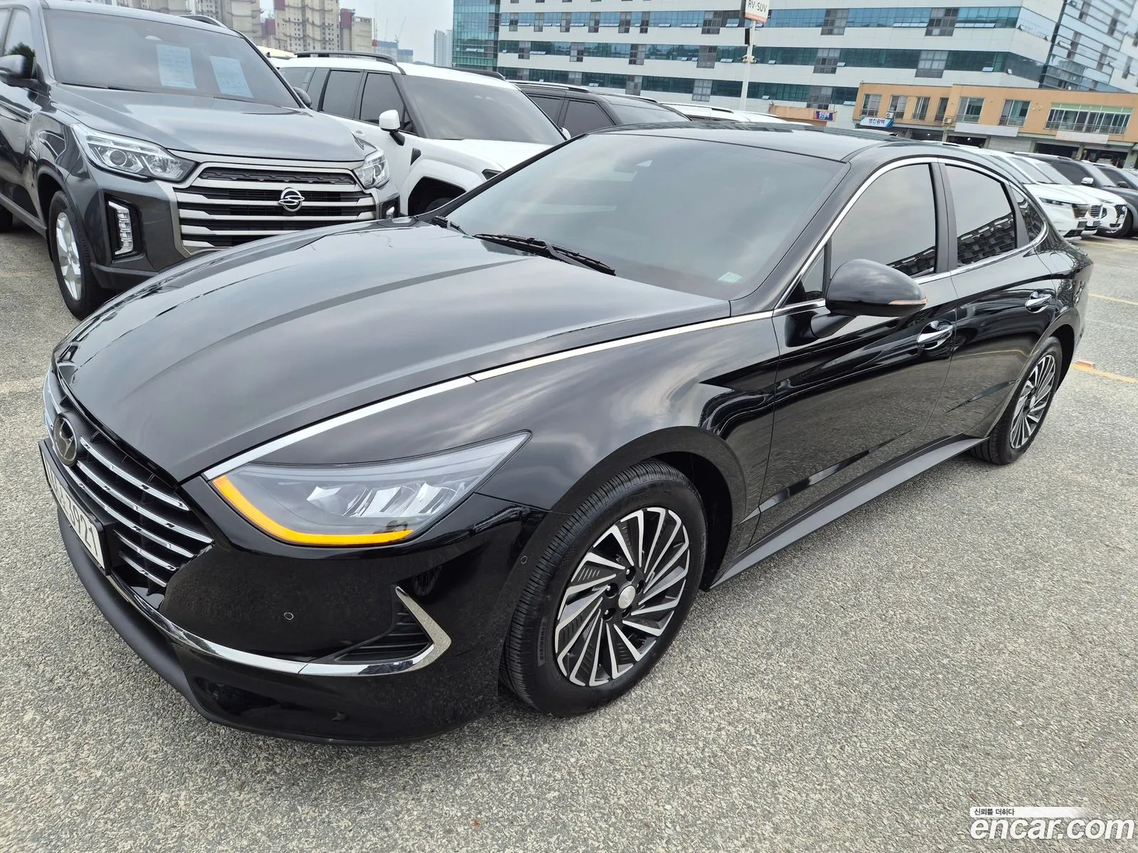 Hyundai Sonata Hybrid 2023 — 9