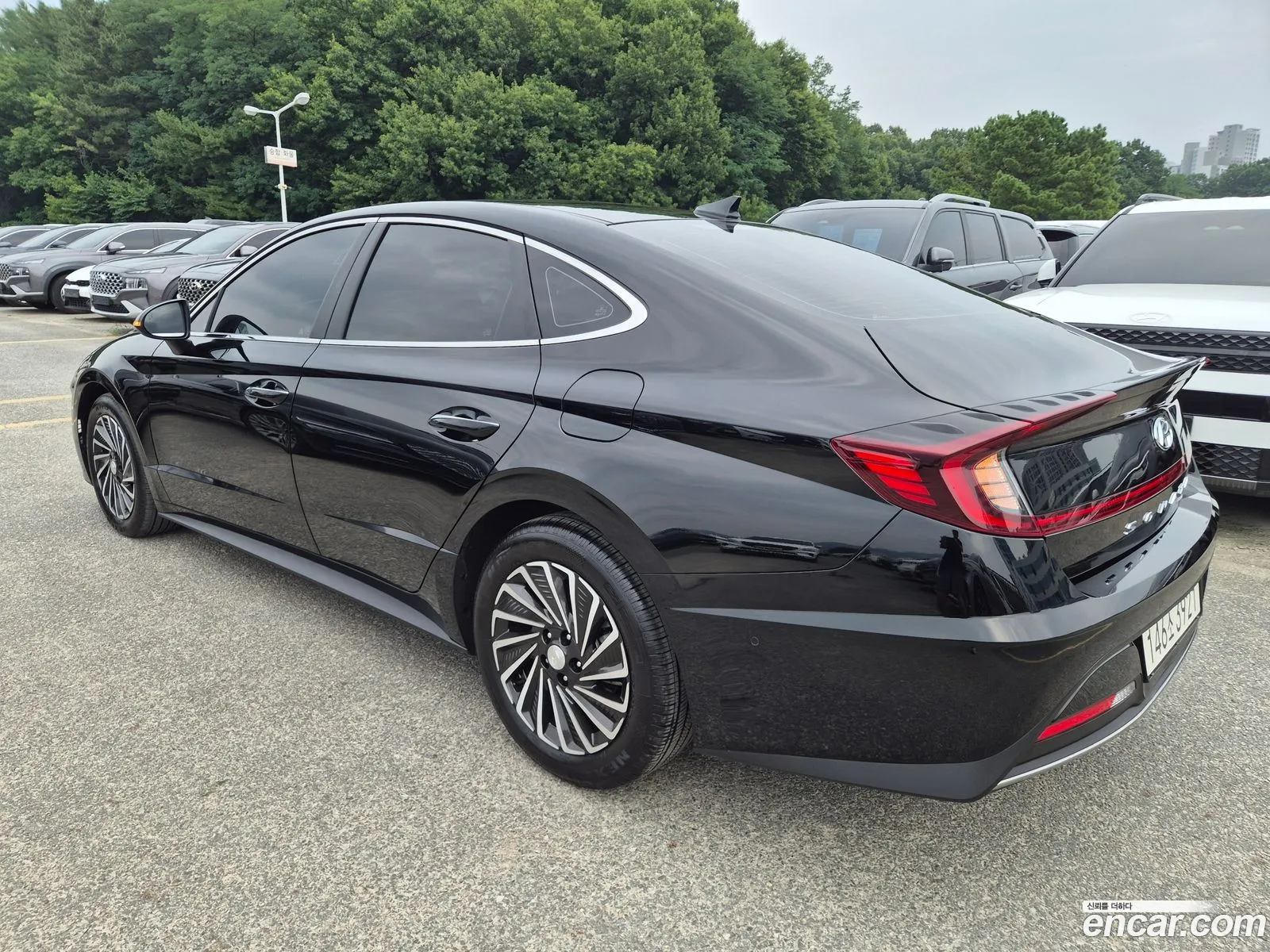 Hyundai Sonata Hybrid 2023 — 6