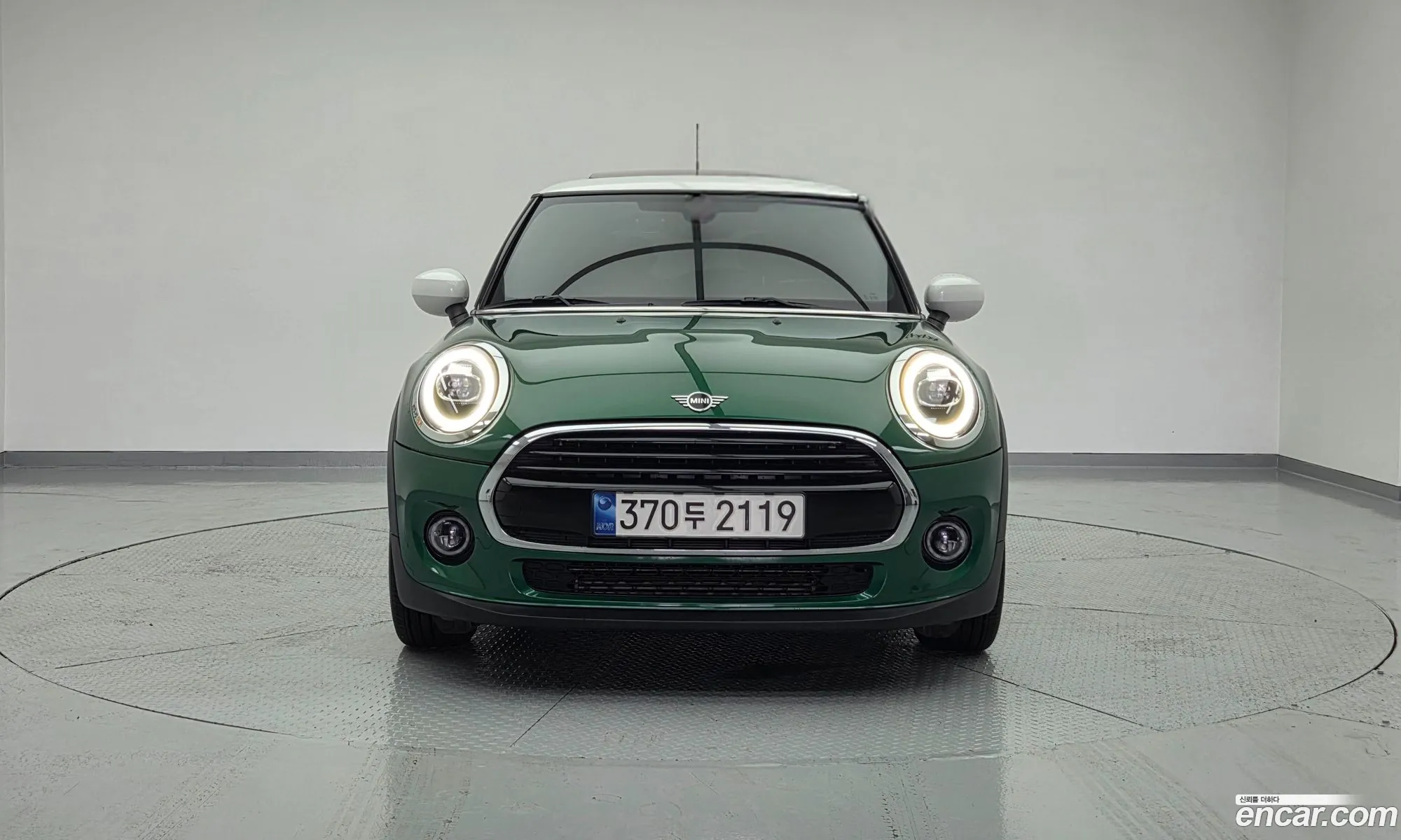 Mini Cooper 2021 — 2