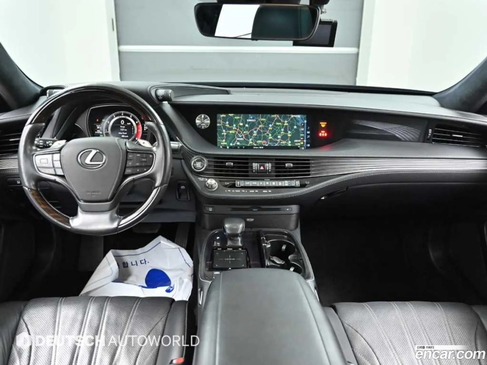 Lexus LS500 2018 — 14