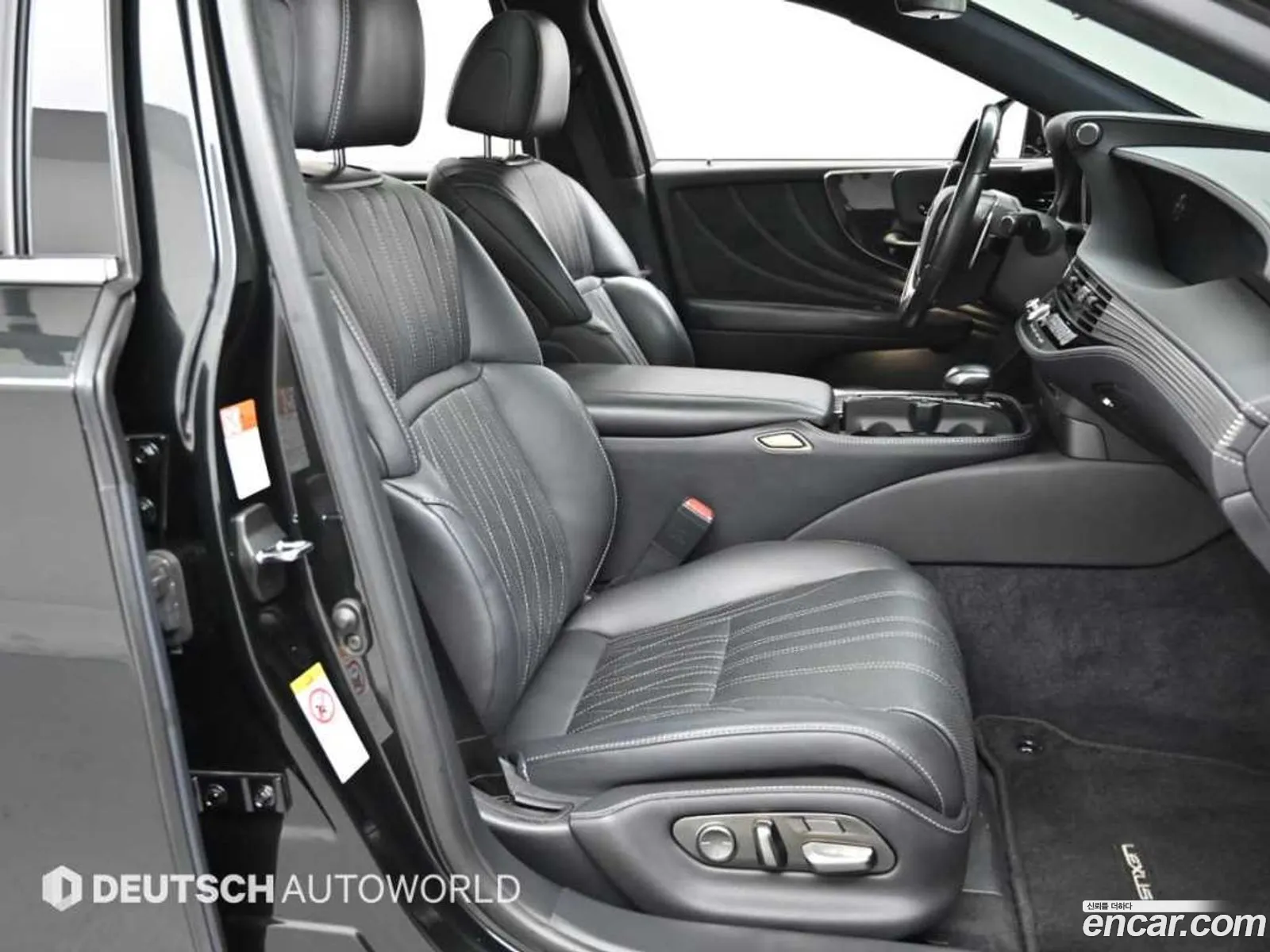 Lexus LS500 2018 — 18