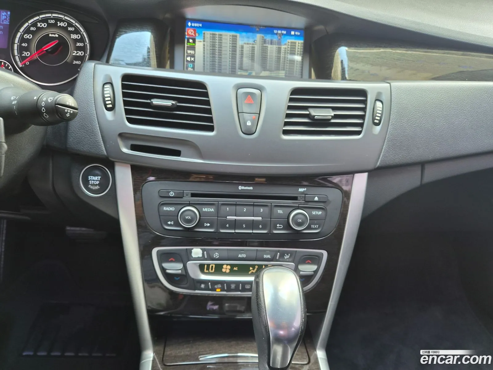 Renault Korea (Samsung) SM5 Nova 2015 — 11