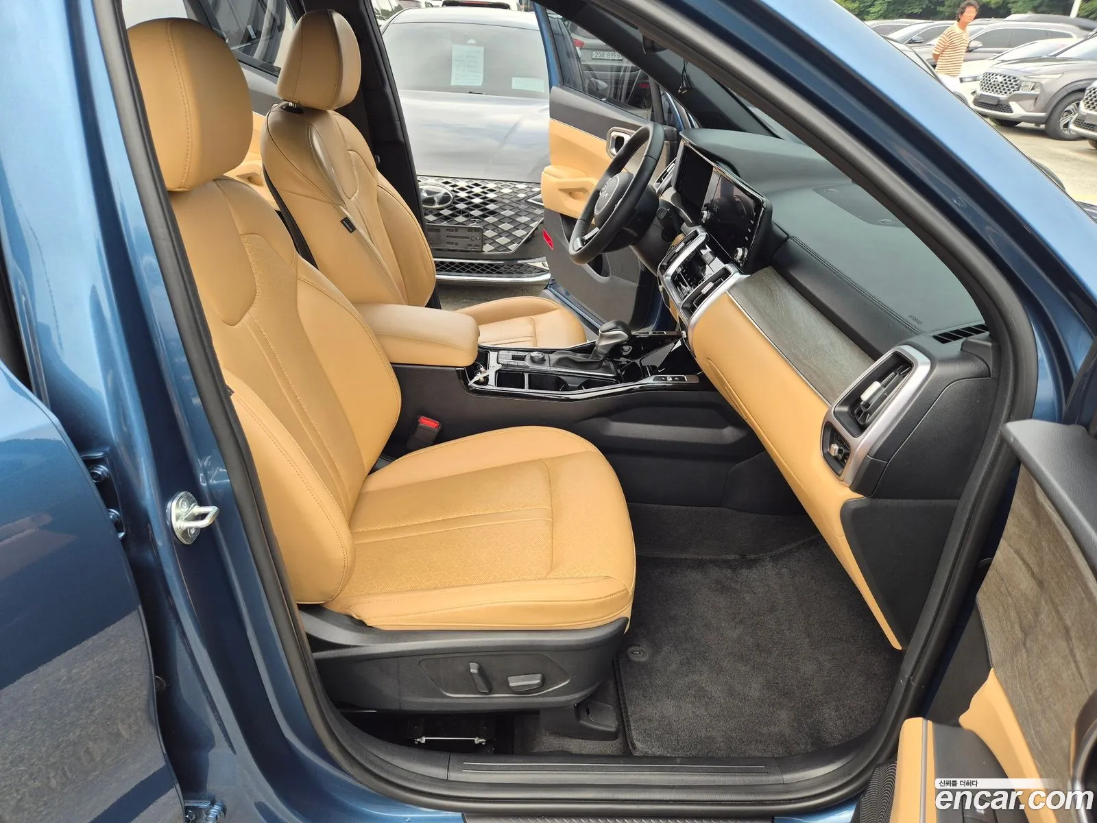 Kia Sorento 2023 — 11