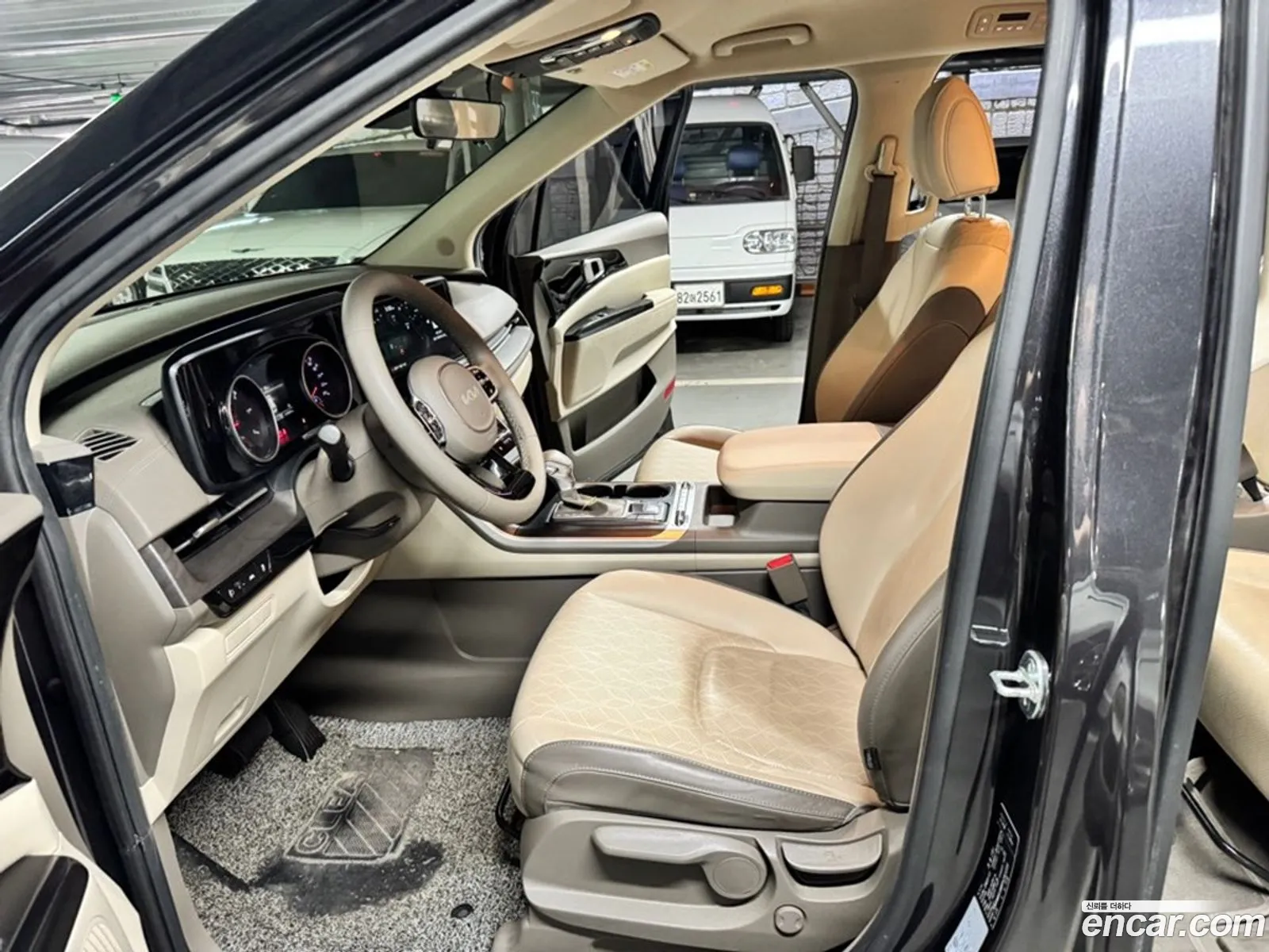 Kia Carnival 2022 — 13