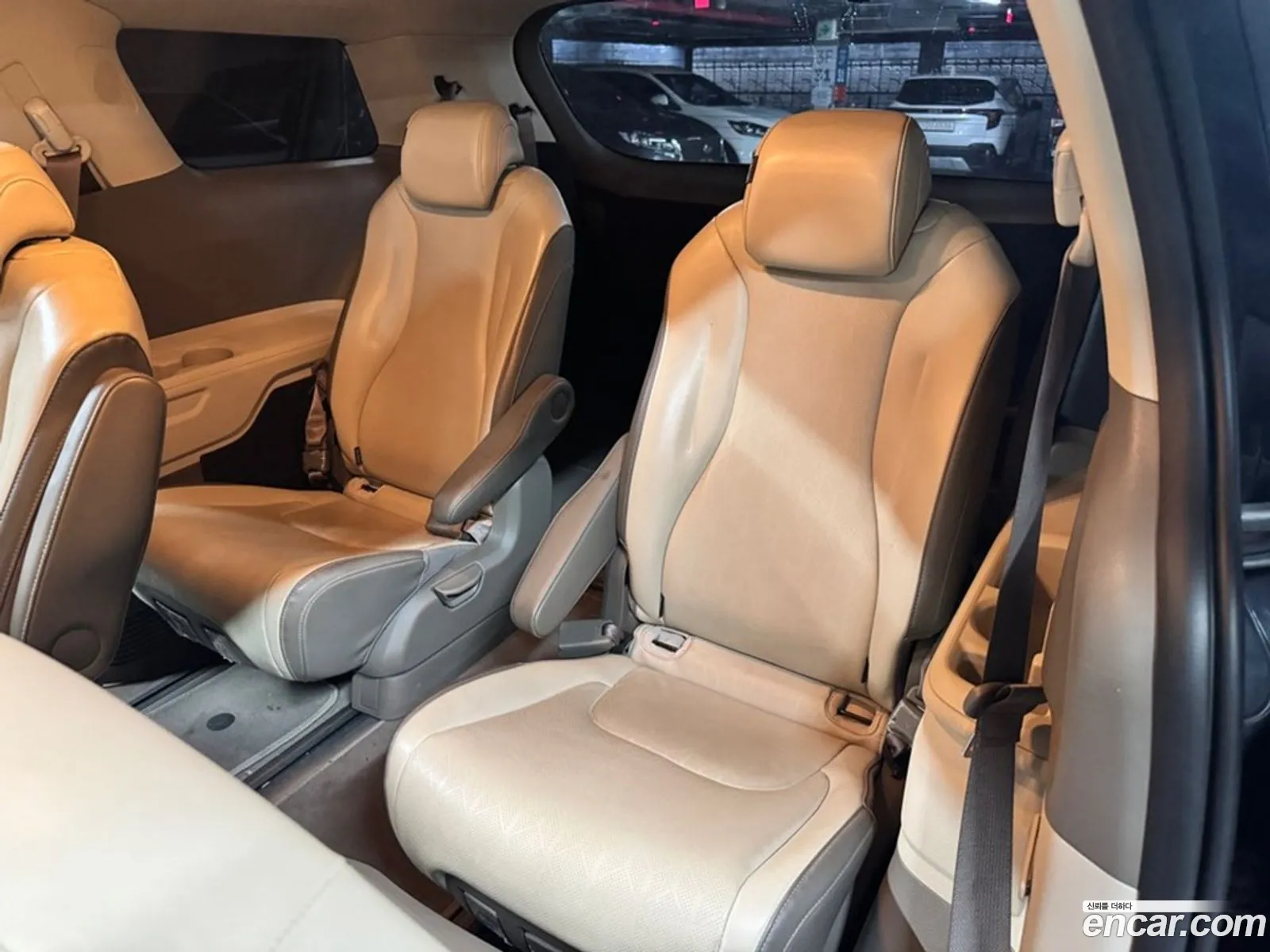 Kia Carnival 2022 — 14