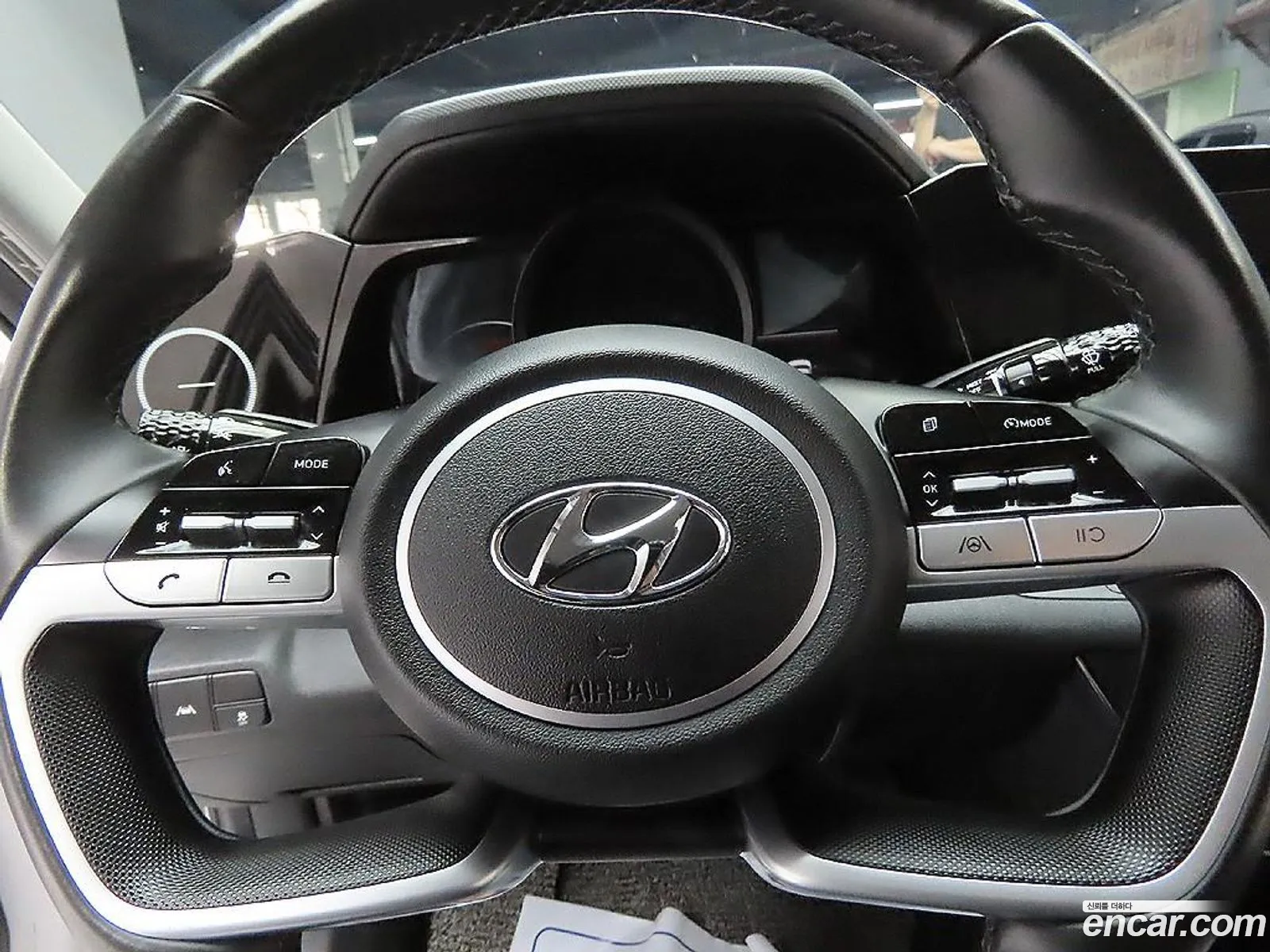 Hyundai Elantra 2020 — 19