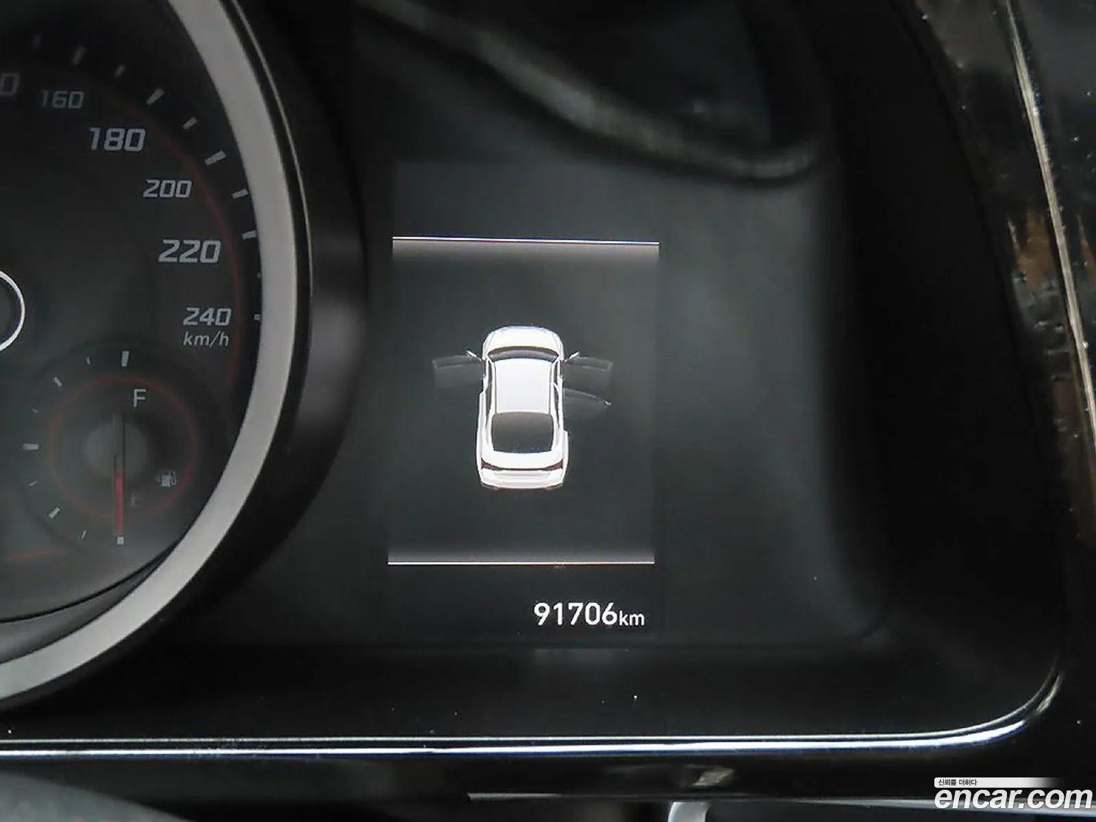 Hyundai Elantra 2020 — 17