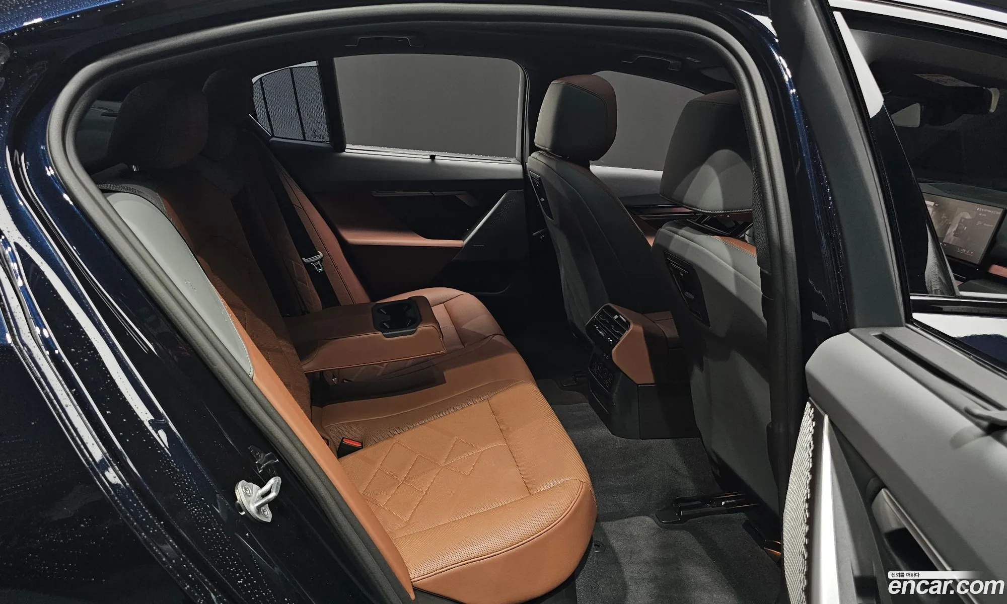 BMW 5 Series 2024 — 19