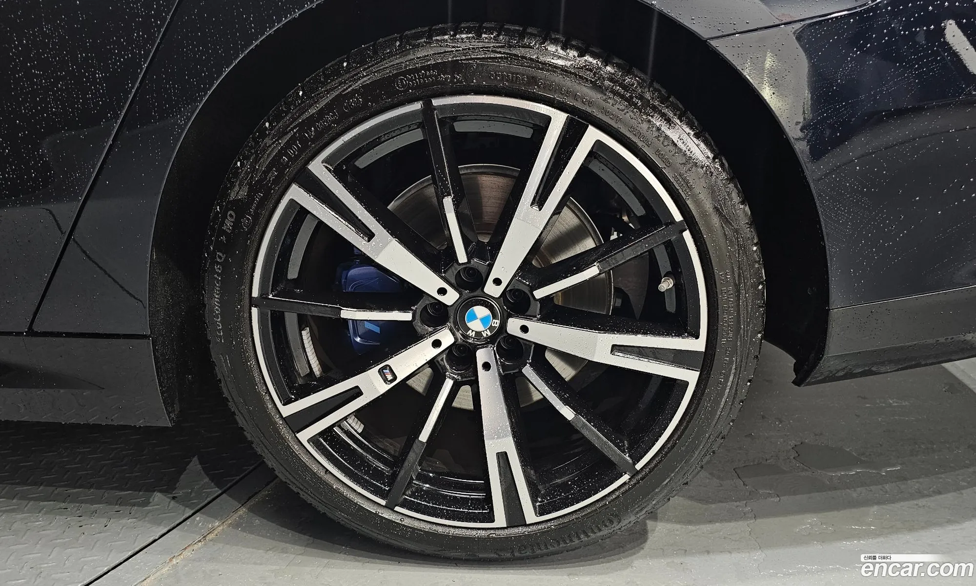 BMW 5 Series 2024 — 29