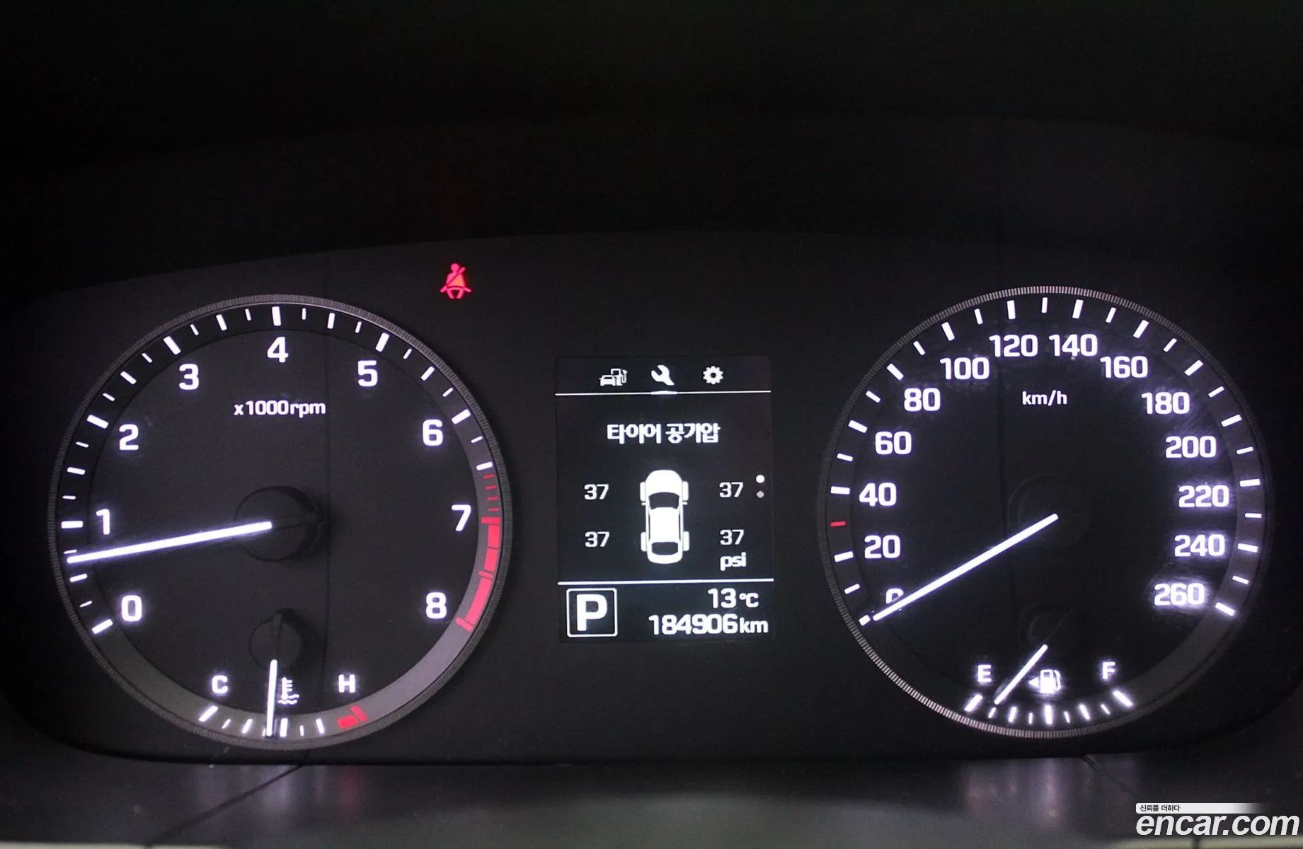 Hyundai LF Sonata 2014 — 17