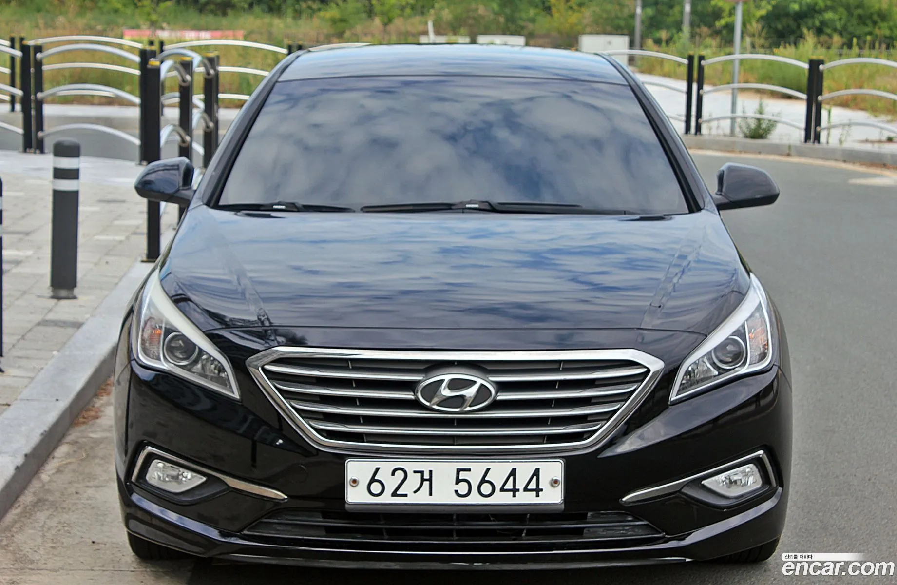 Hyundai LF Sonata 2014 — 2