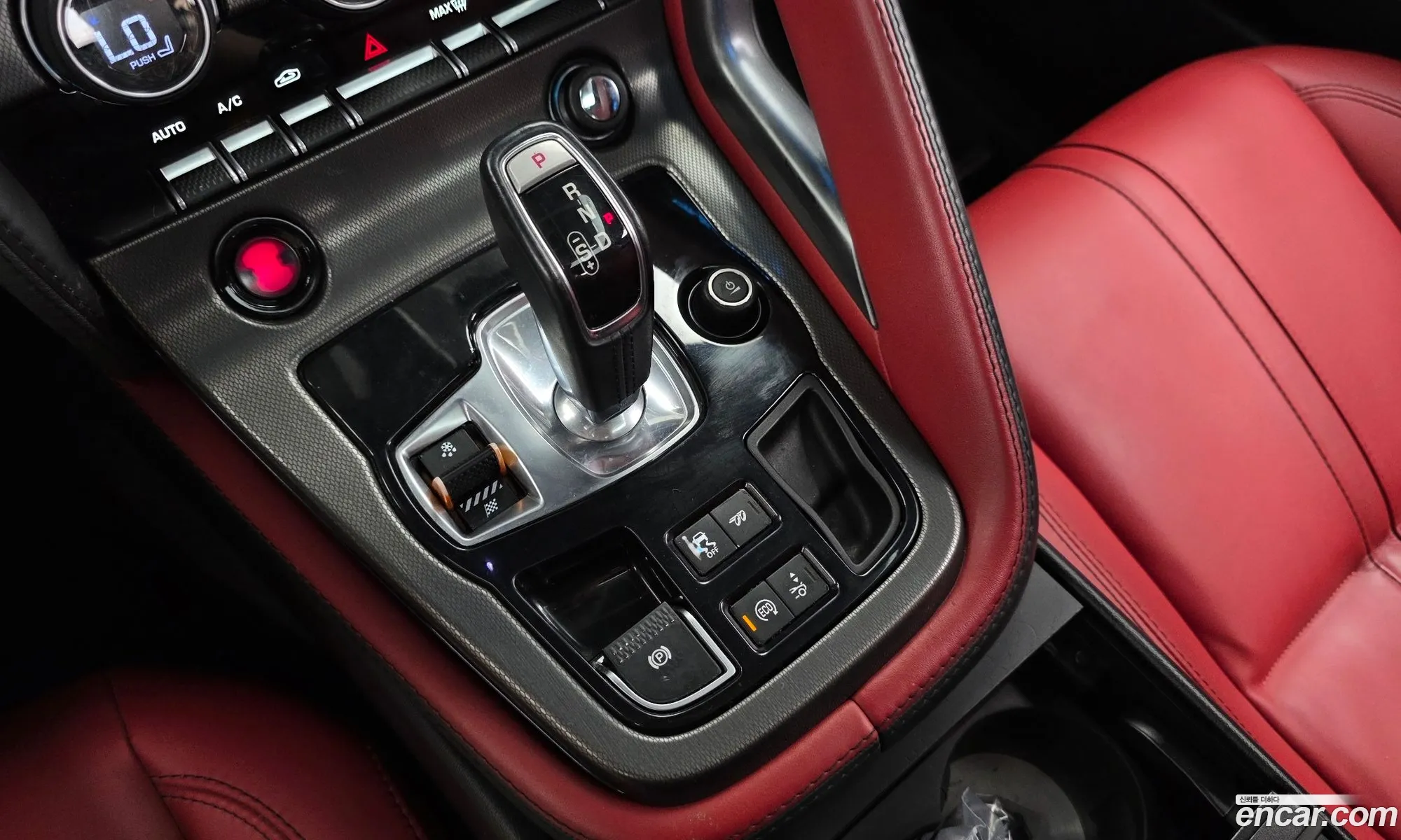 Jaguar F-Type 2015 SAJAA61U8F8K19550 — 11