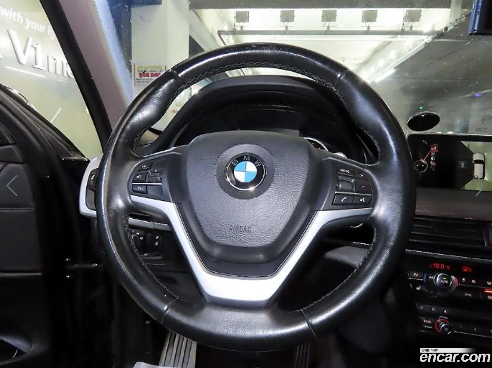 BMW X5 2016 — 16