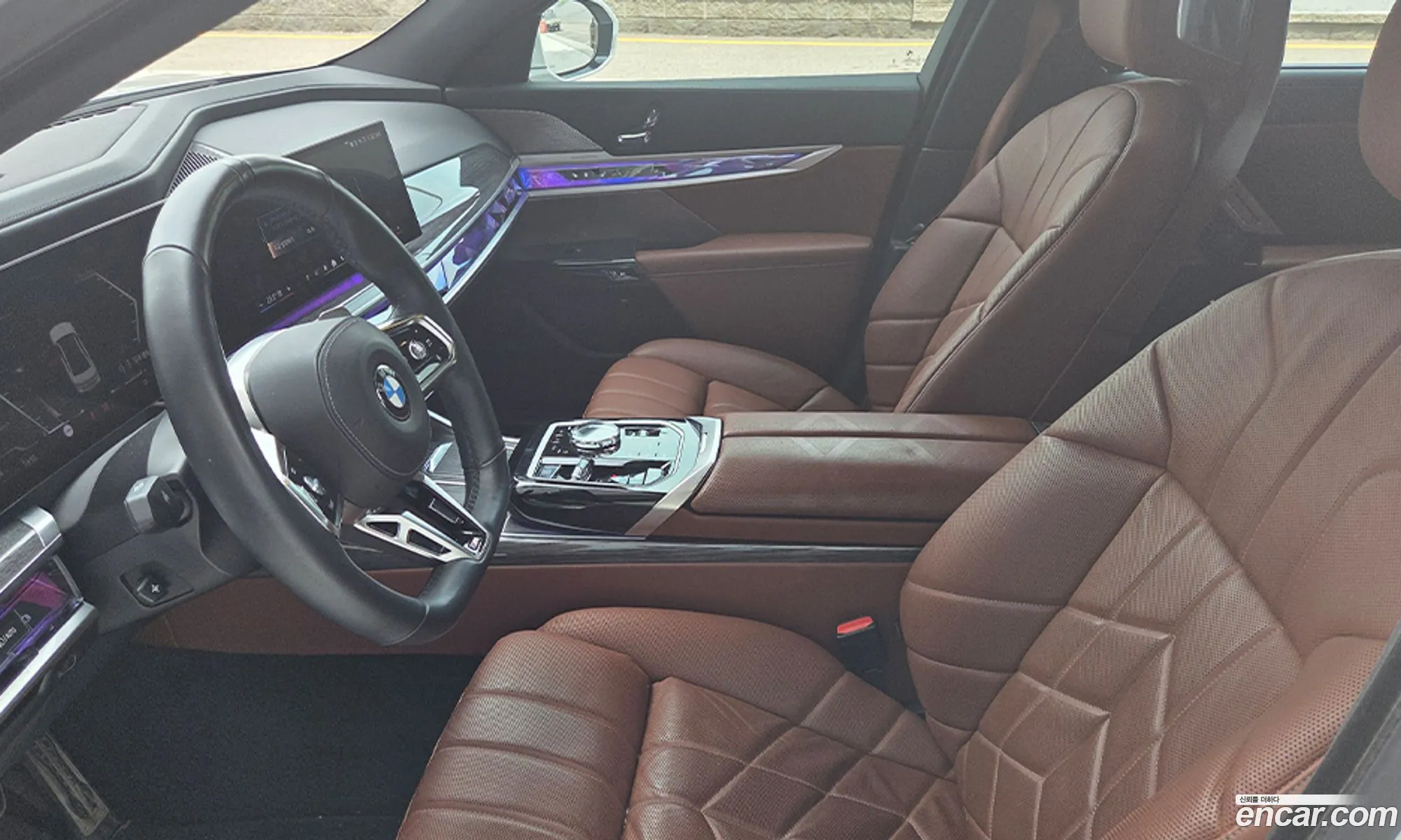BMW 7 Series 2024 — 7