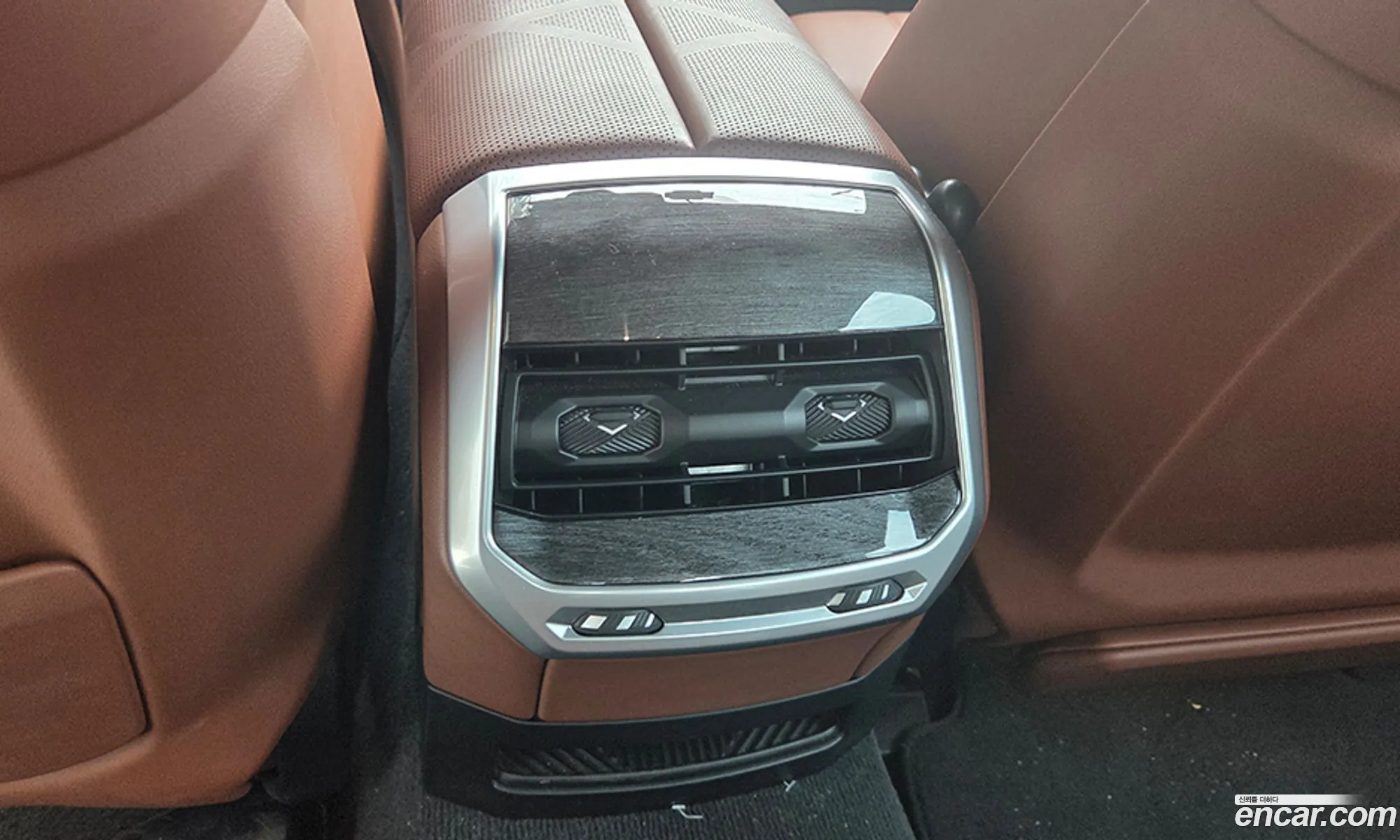 BMW 7 Series 2024 — 9