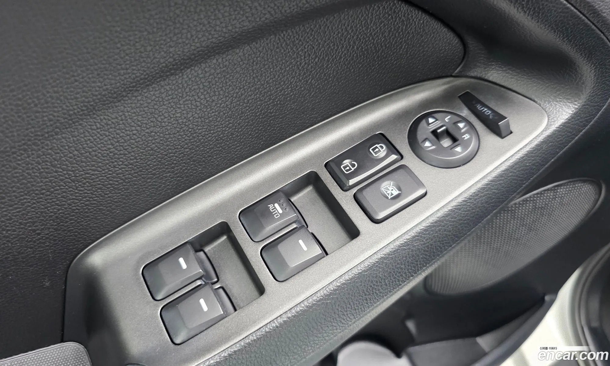 Kia K3 2014 KNAFZ412BFA345762 — 3