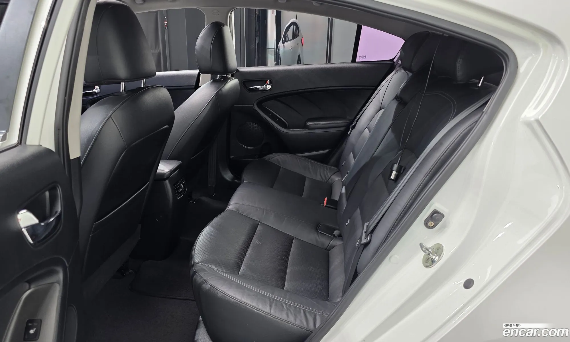 Kia K3 2014 KNAFZ412BFA345762 — 15