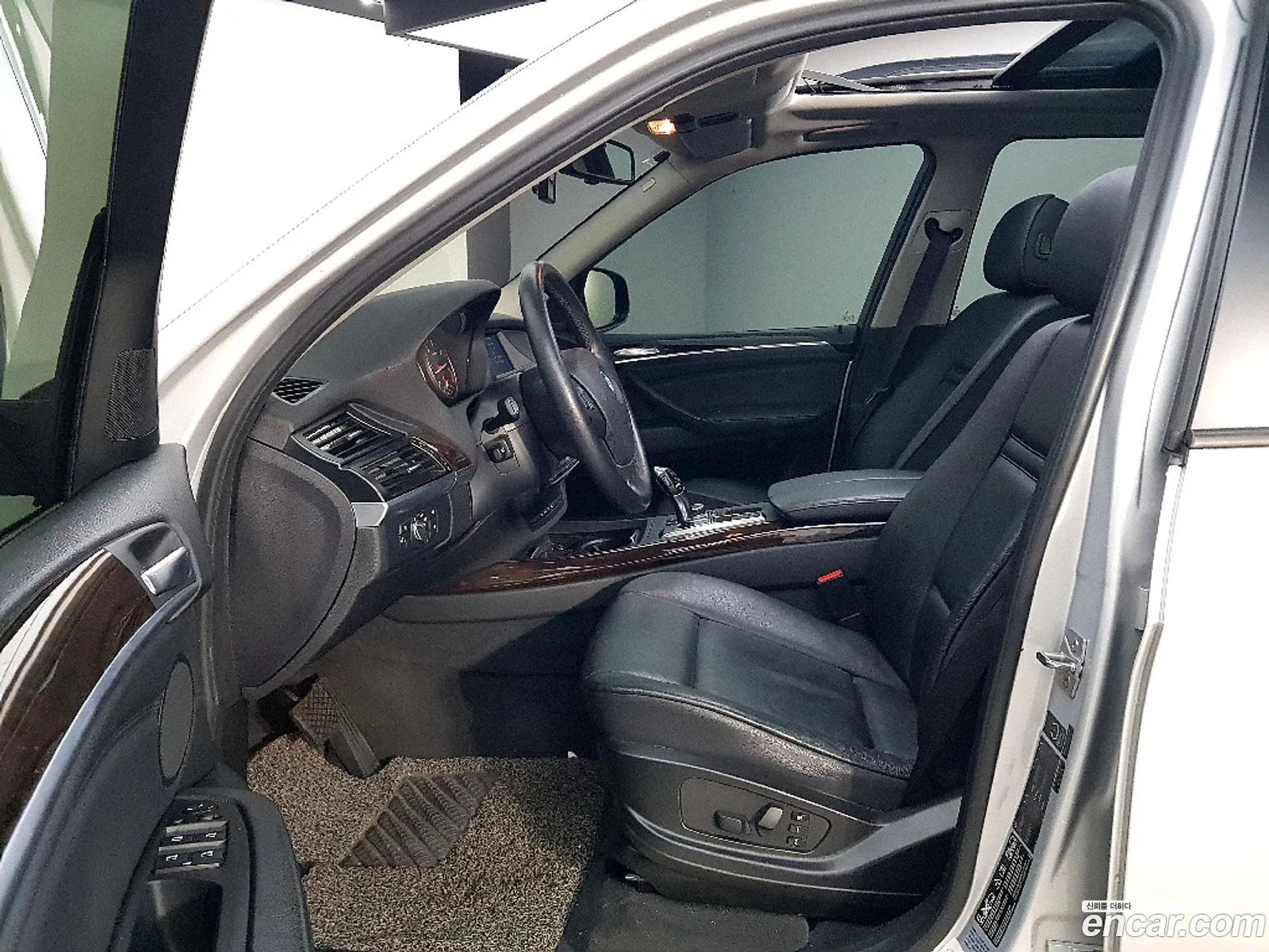 BMW X5 2010 — 5