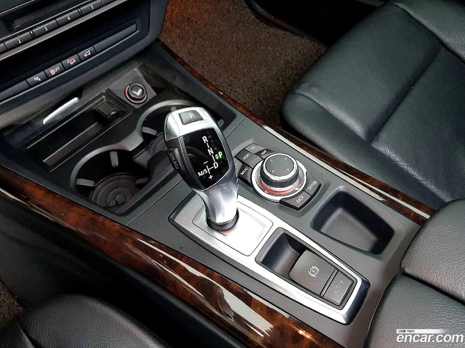 BMW X5 2010 — 15