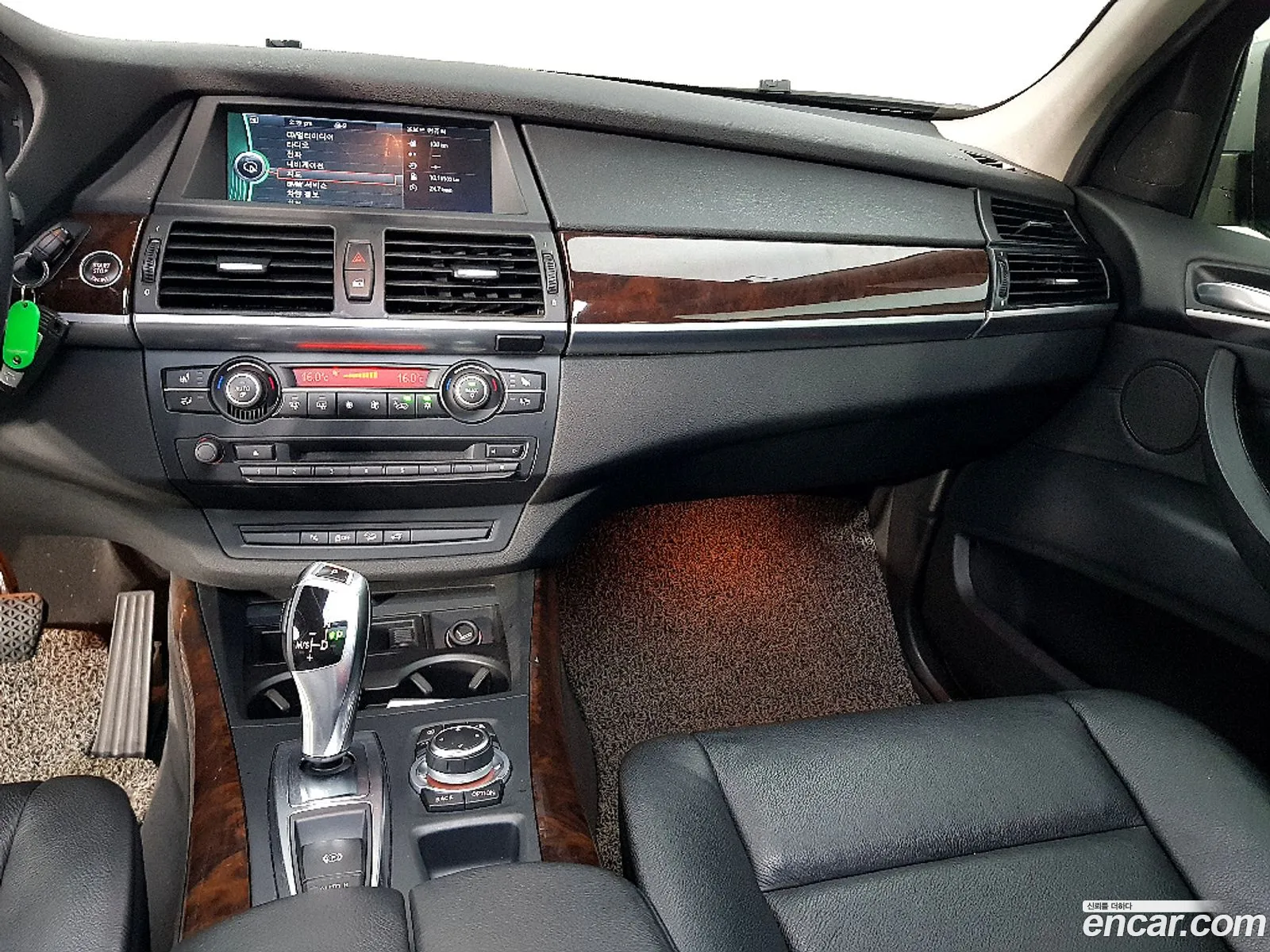 BMW X5 2010 — 13