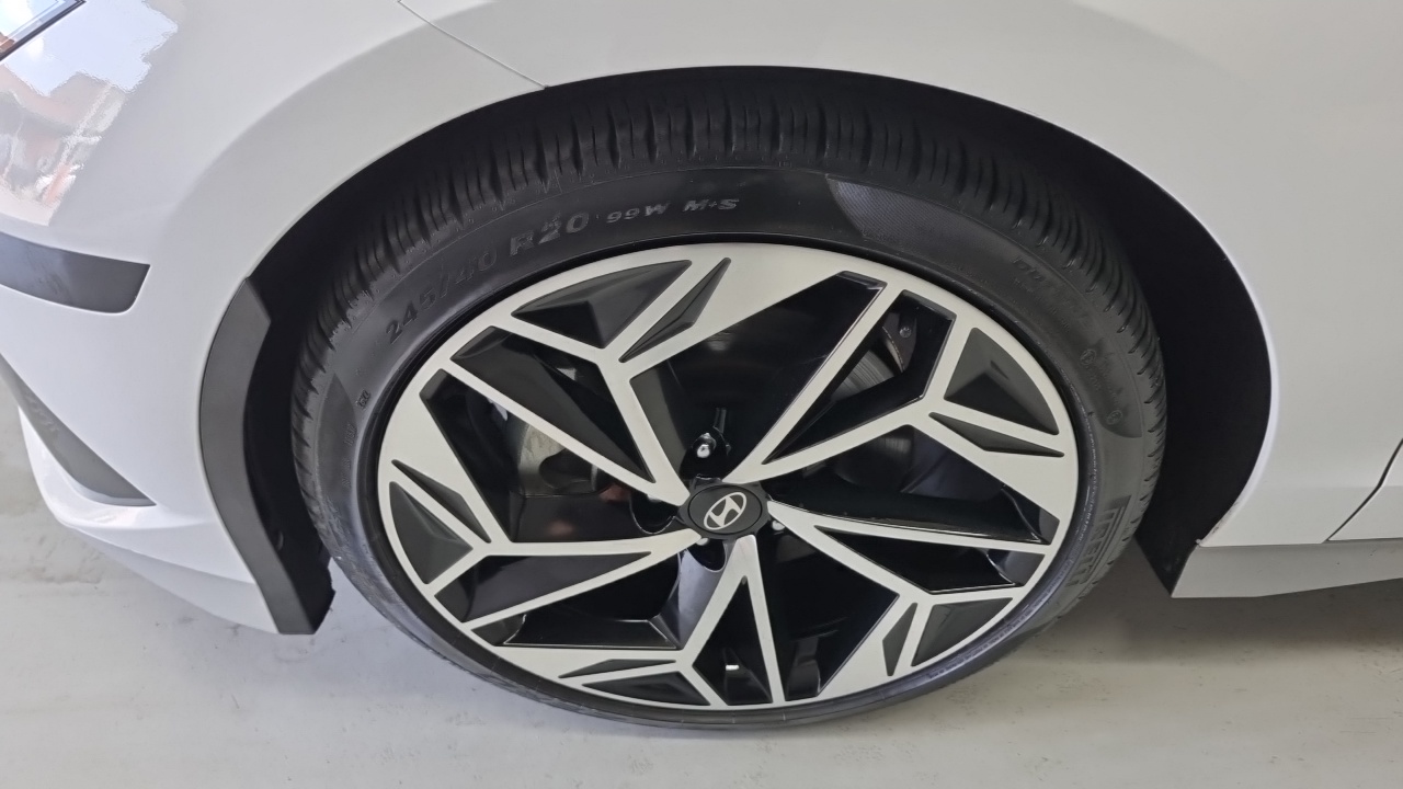 Hyundai Ioniq 6 2022 — 10