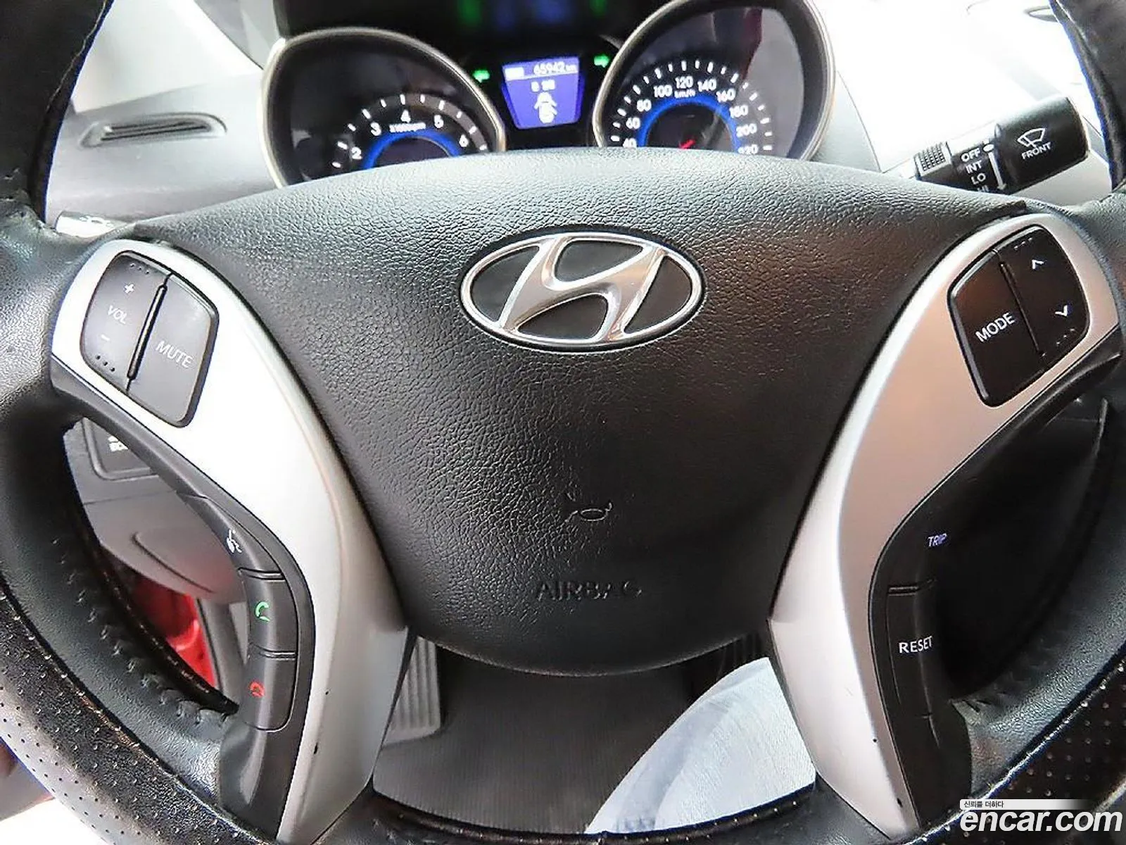 Hyundai Elantra MD 2012 — 9