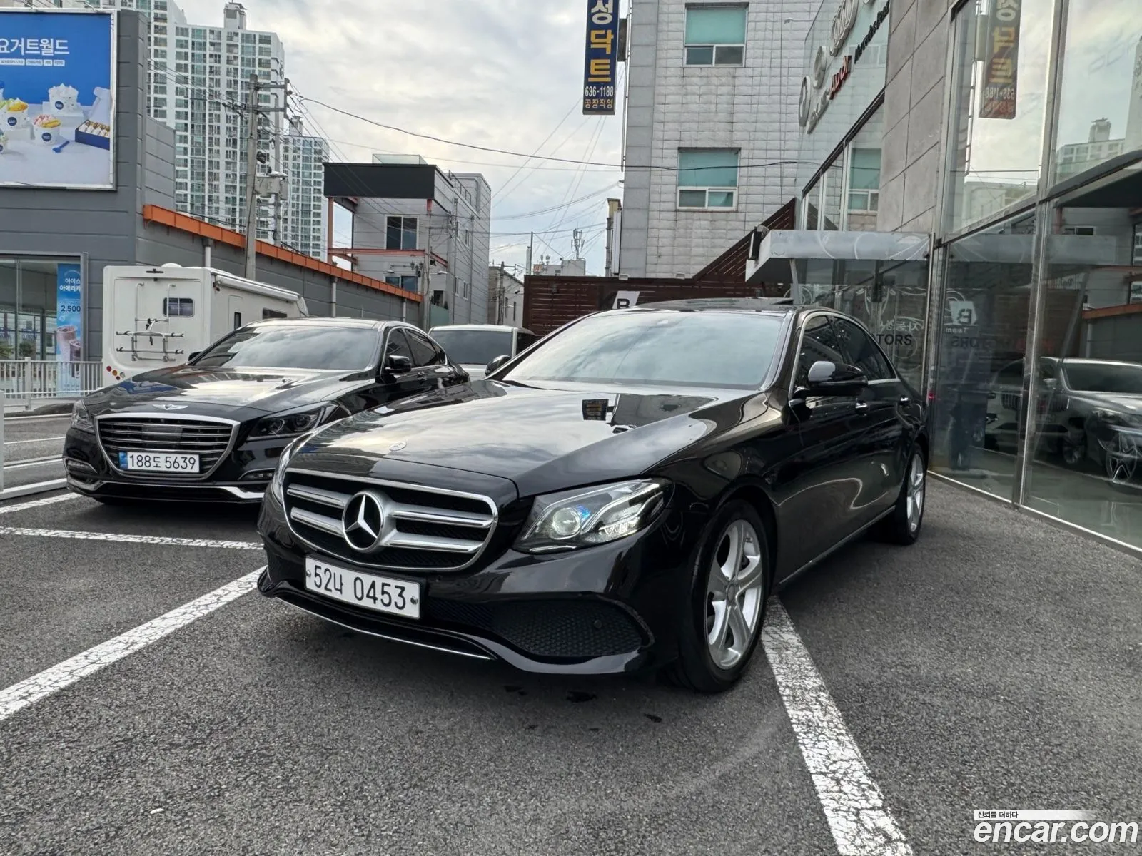 Mercedes-Benz E-Class W213 2016 — 18