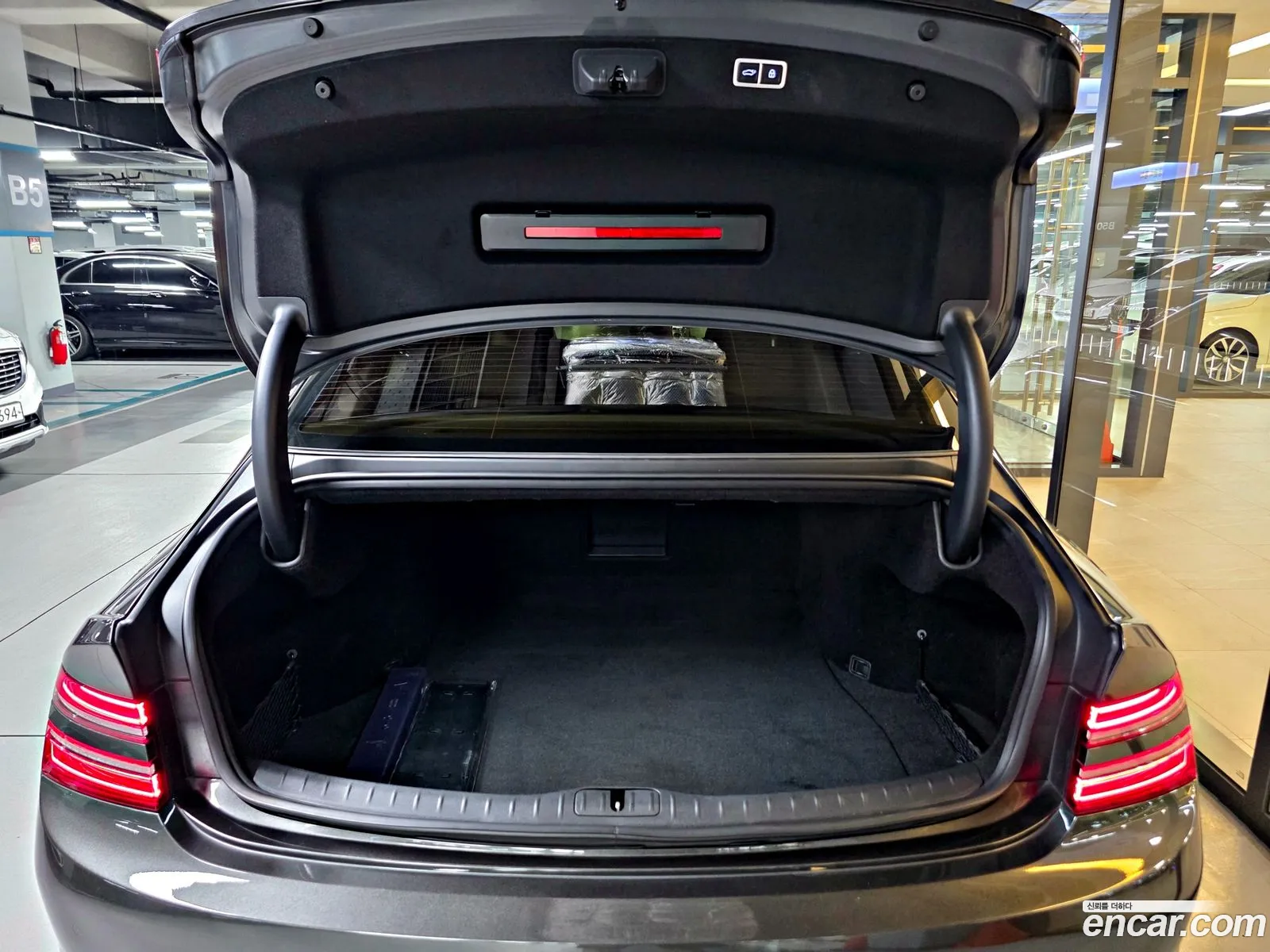 Genesis G80 2022 — 4
