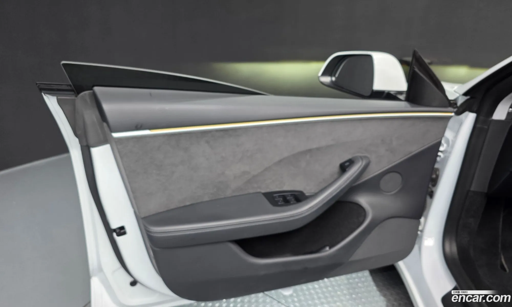 Tesla Model 3 2024 LRW3E7ET2RC242159 — 22