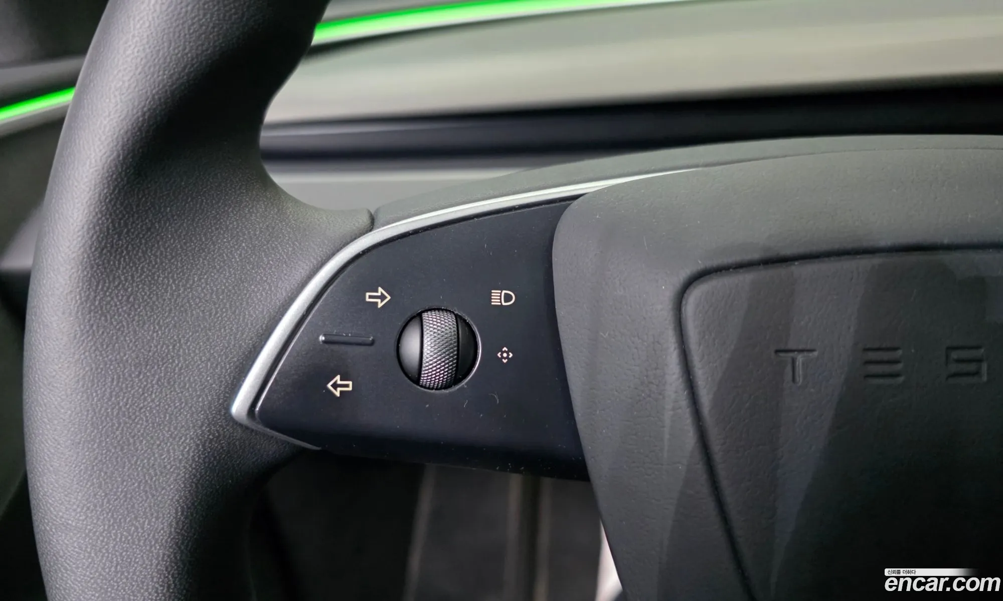 Tesla Model 3 2024 LRW3E7ET2RC242159 — 34