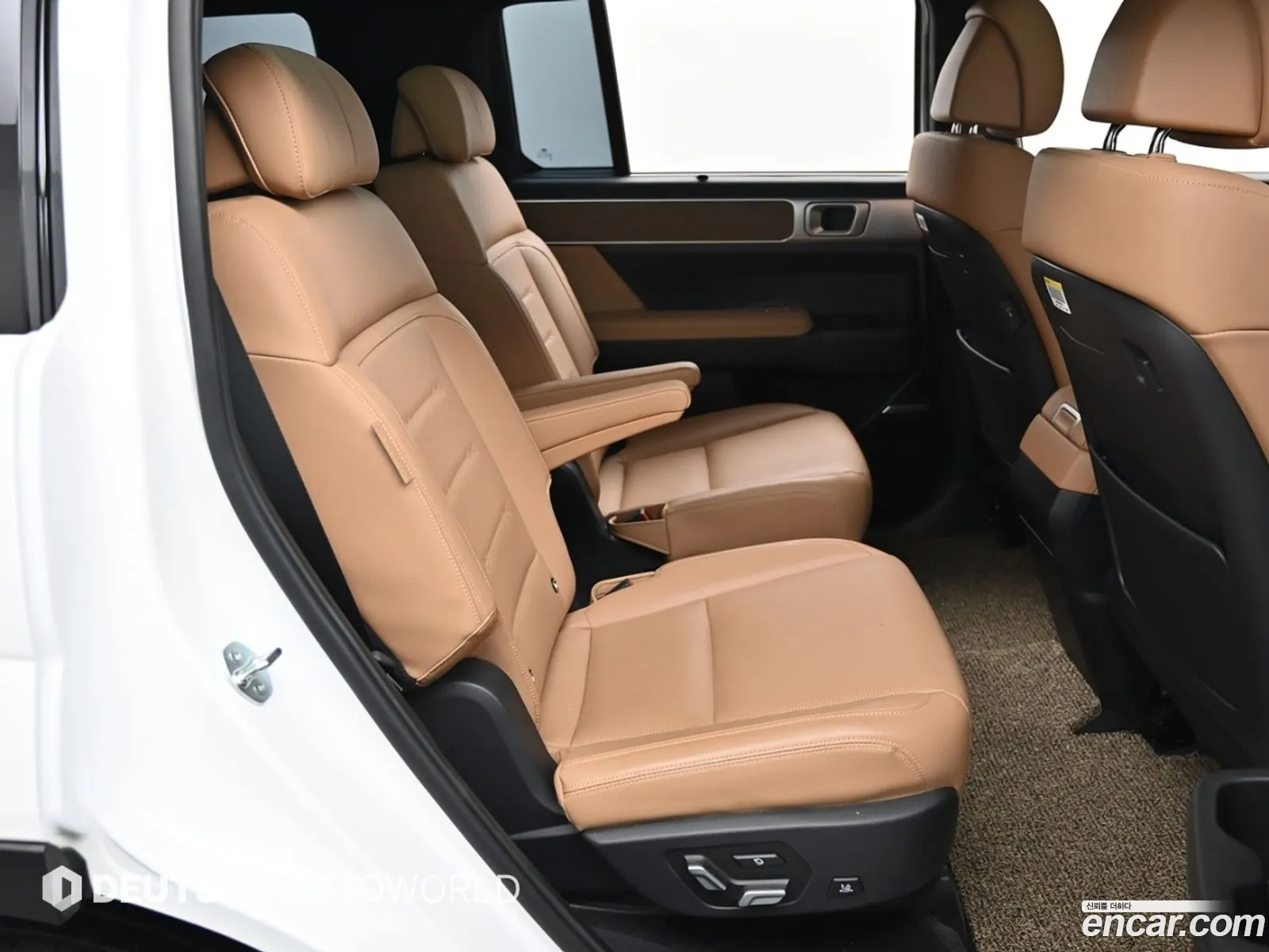 Hyundai Santa Fe 2024 — 17
