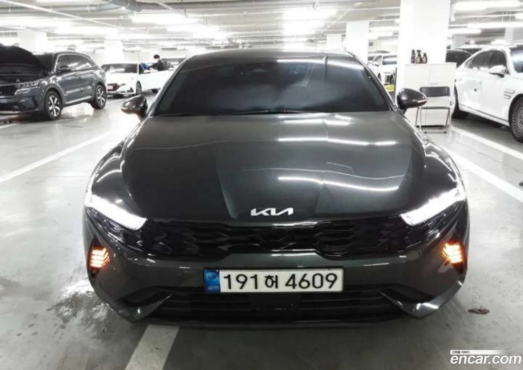 Kia K5 Hybrid 2022 — 12