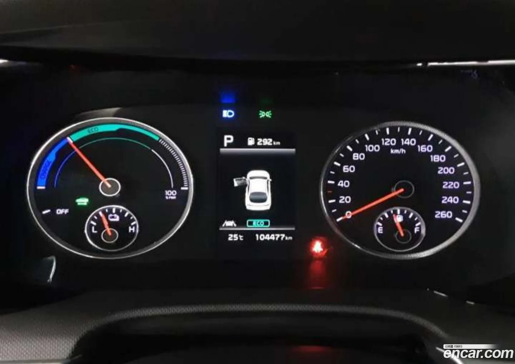 Kia K5 Hybrid 2022 — 8