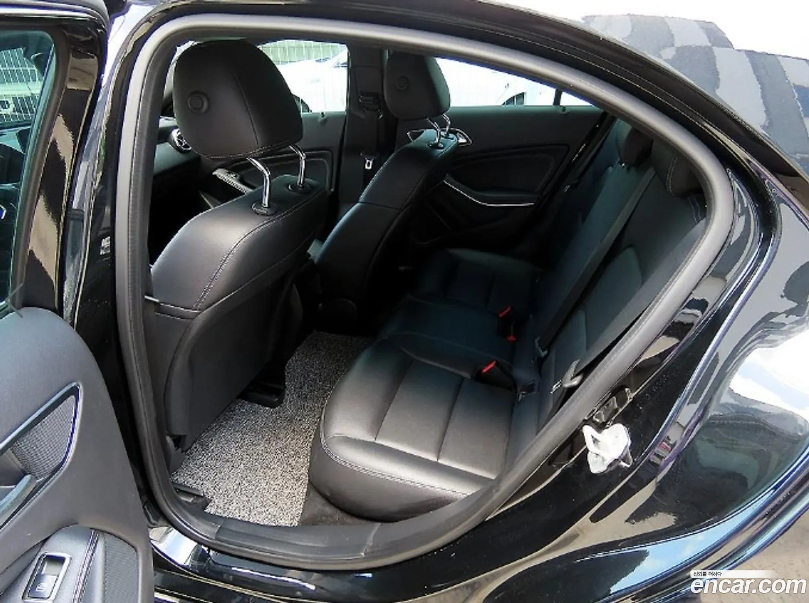 Mercedes-Benz A-Class W176 2017 — 16
