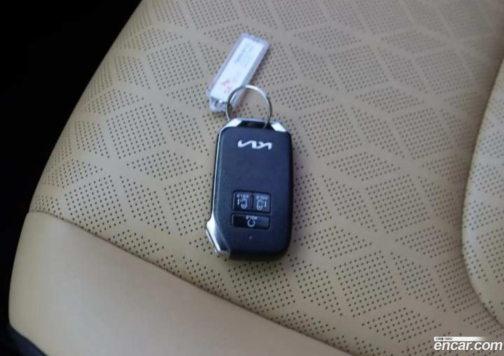 Kia Carnival 2022 — 7