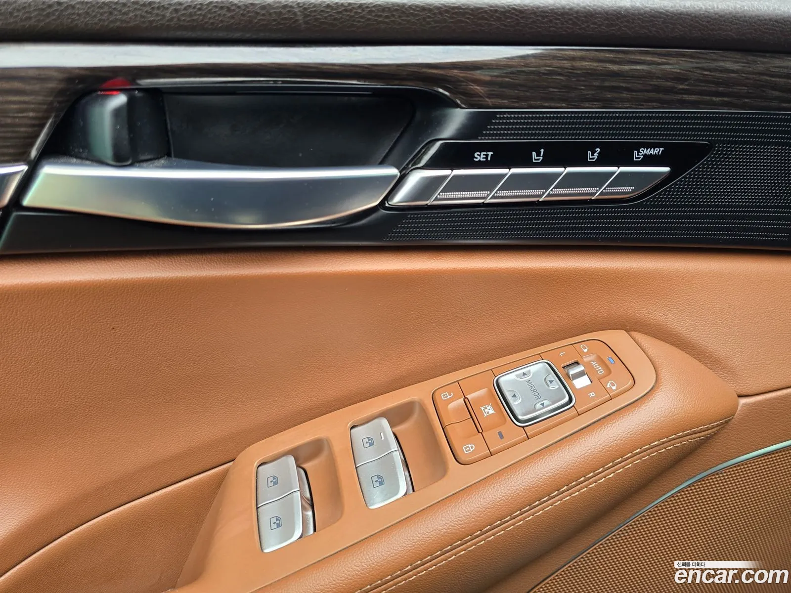 Genesis G90 2020 — 12