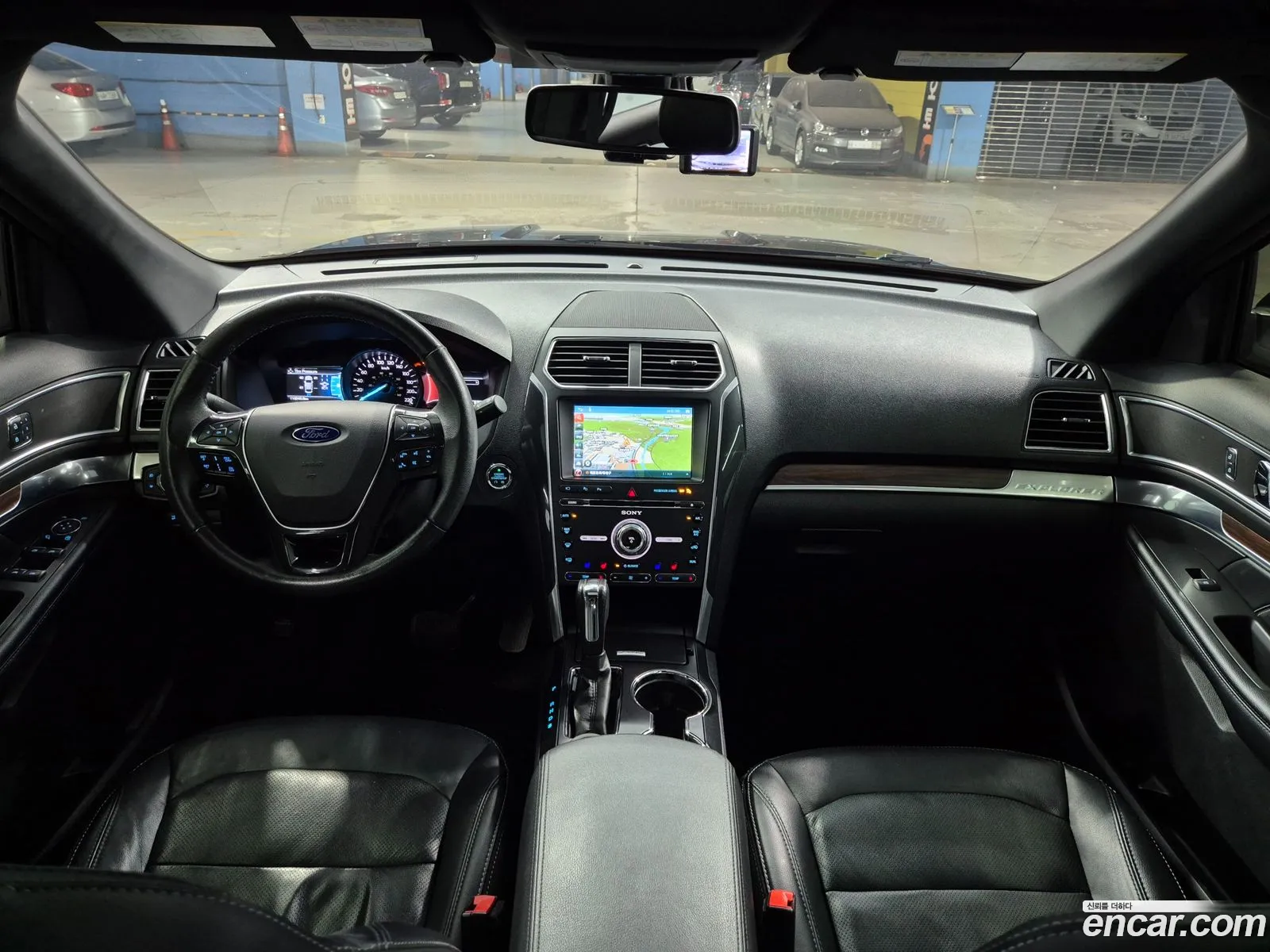 Ford Explorer 2017 — 4