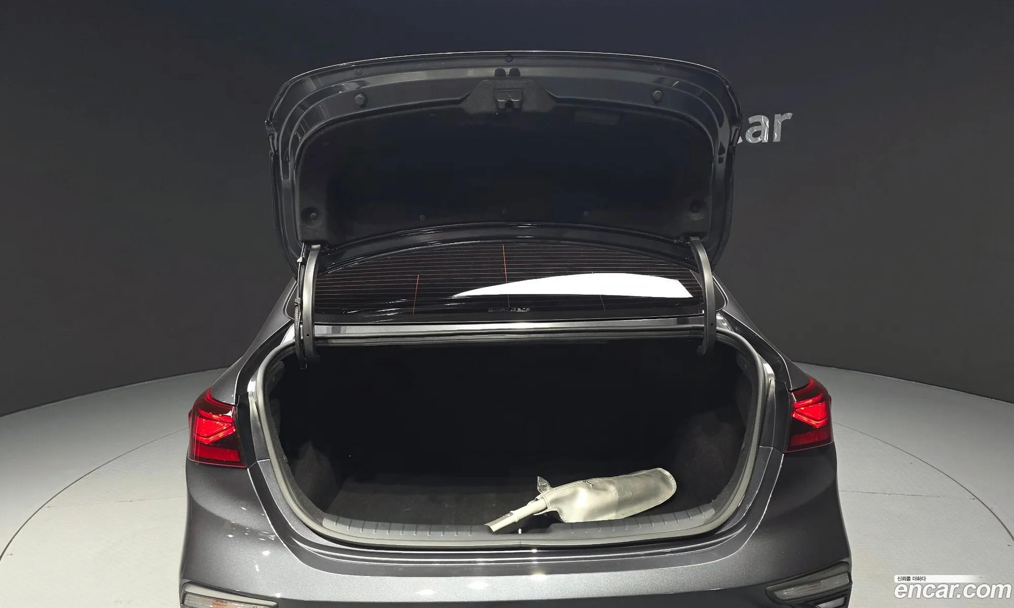 Kia K3 2018 KNAF141BEKA807152 — 8